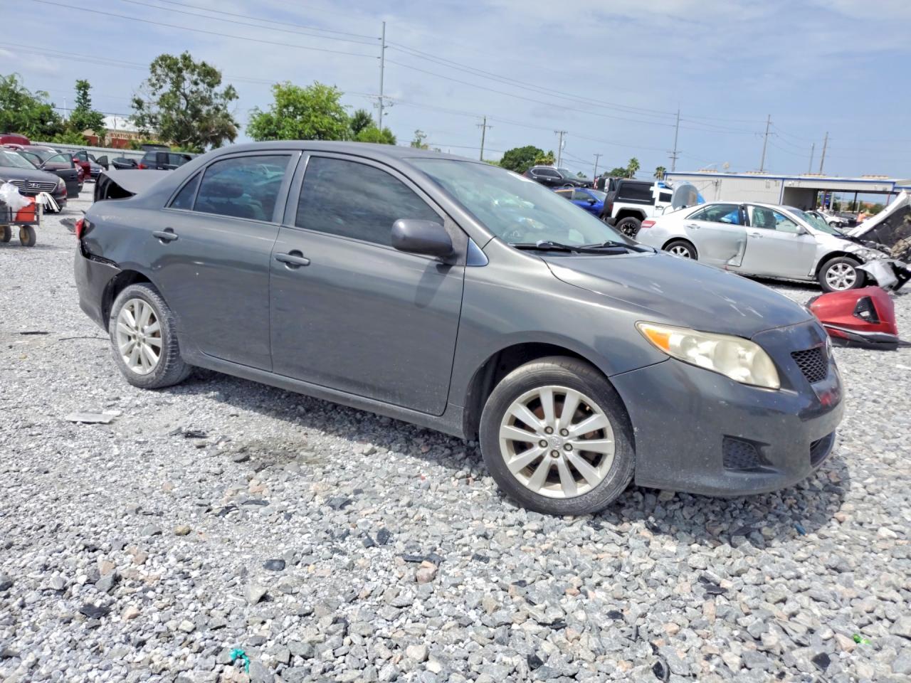 2010 Toyota Corolla Le Gray vin: 1NXBU4EE0AZ200701