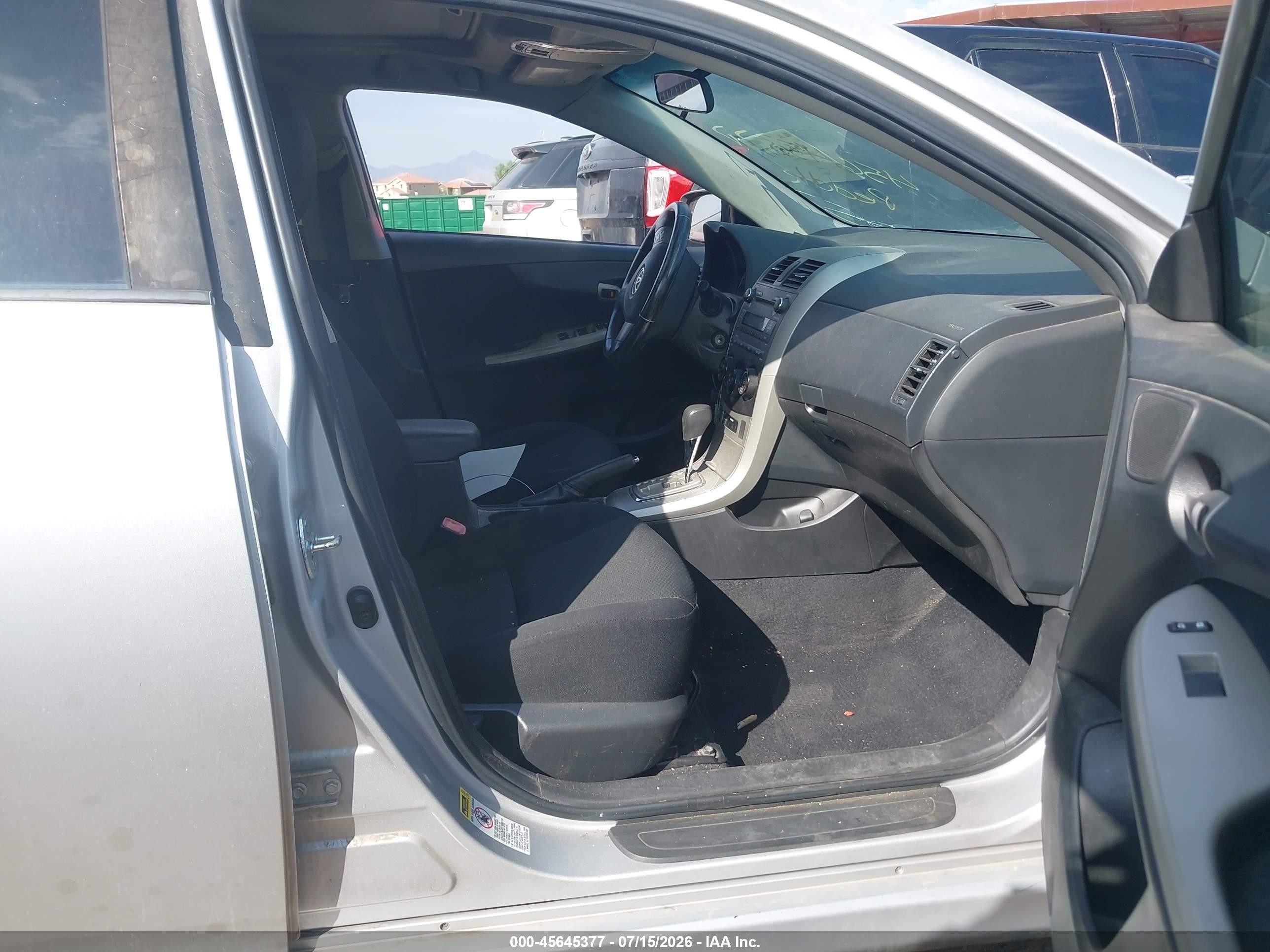 2010 Toyota Corolla S Silver vin: 1NXBU4EE0AZ206546