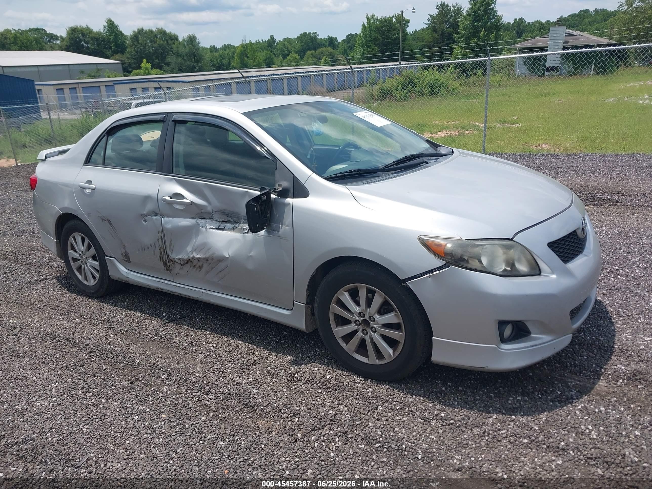 2010 Toyota Corolla S Silver vin: 1NXBU4EE0AZ213562