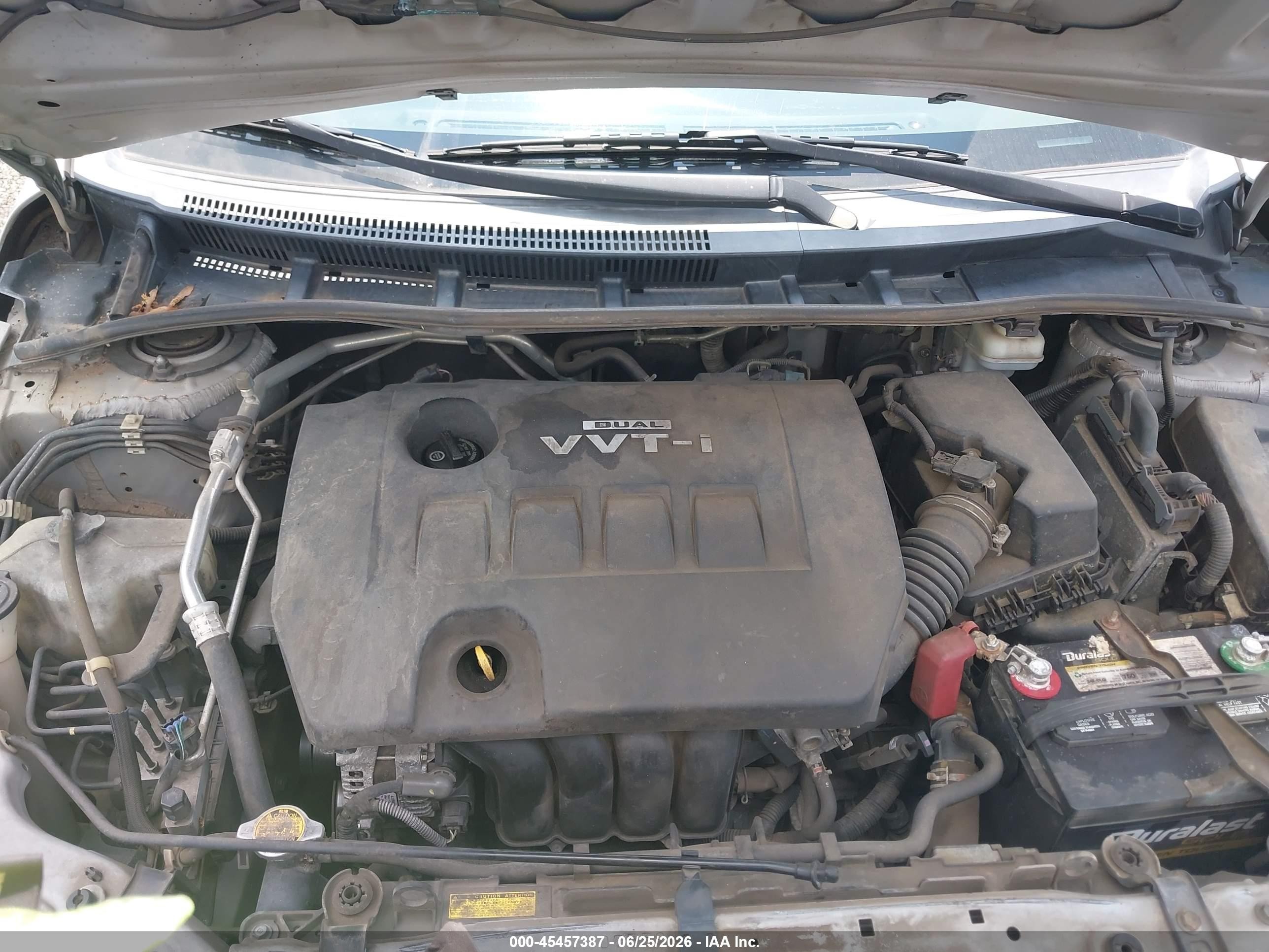 2010 Toyota Corolla S Silver vin: 1NXBU4EE0AZ213562