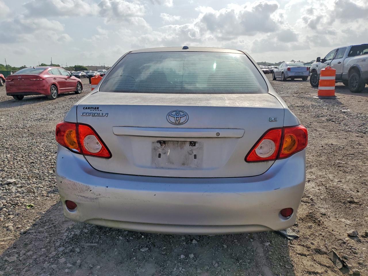 2010 Toyota Corolla Le Silver vin: 1NXBU4EE0AZ224447