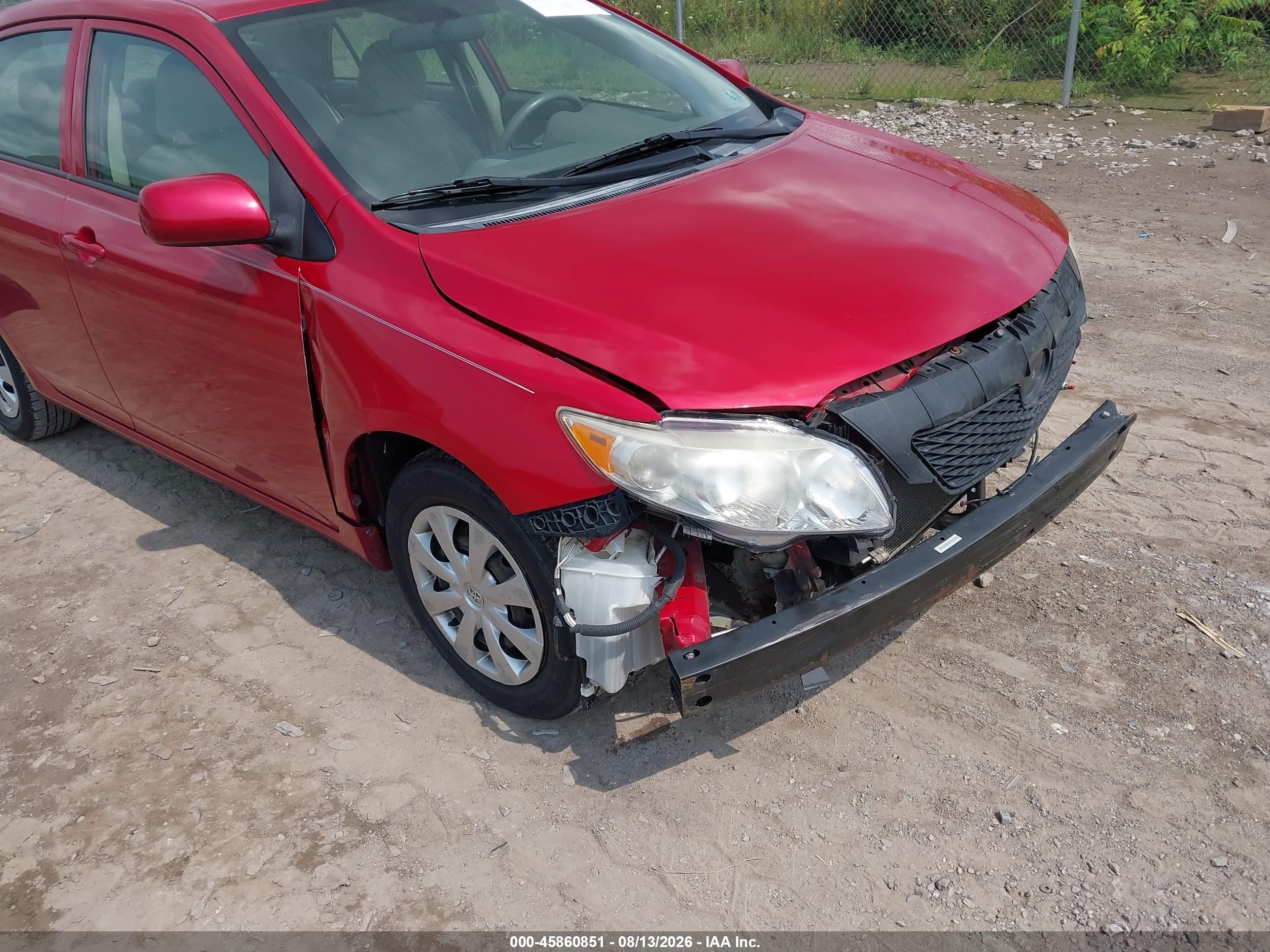 2010 Toyota Corolla Le Red vin: 1NXBU4EE0AZ232435