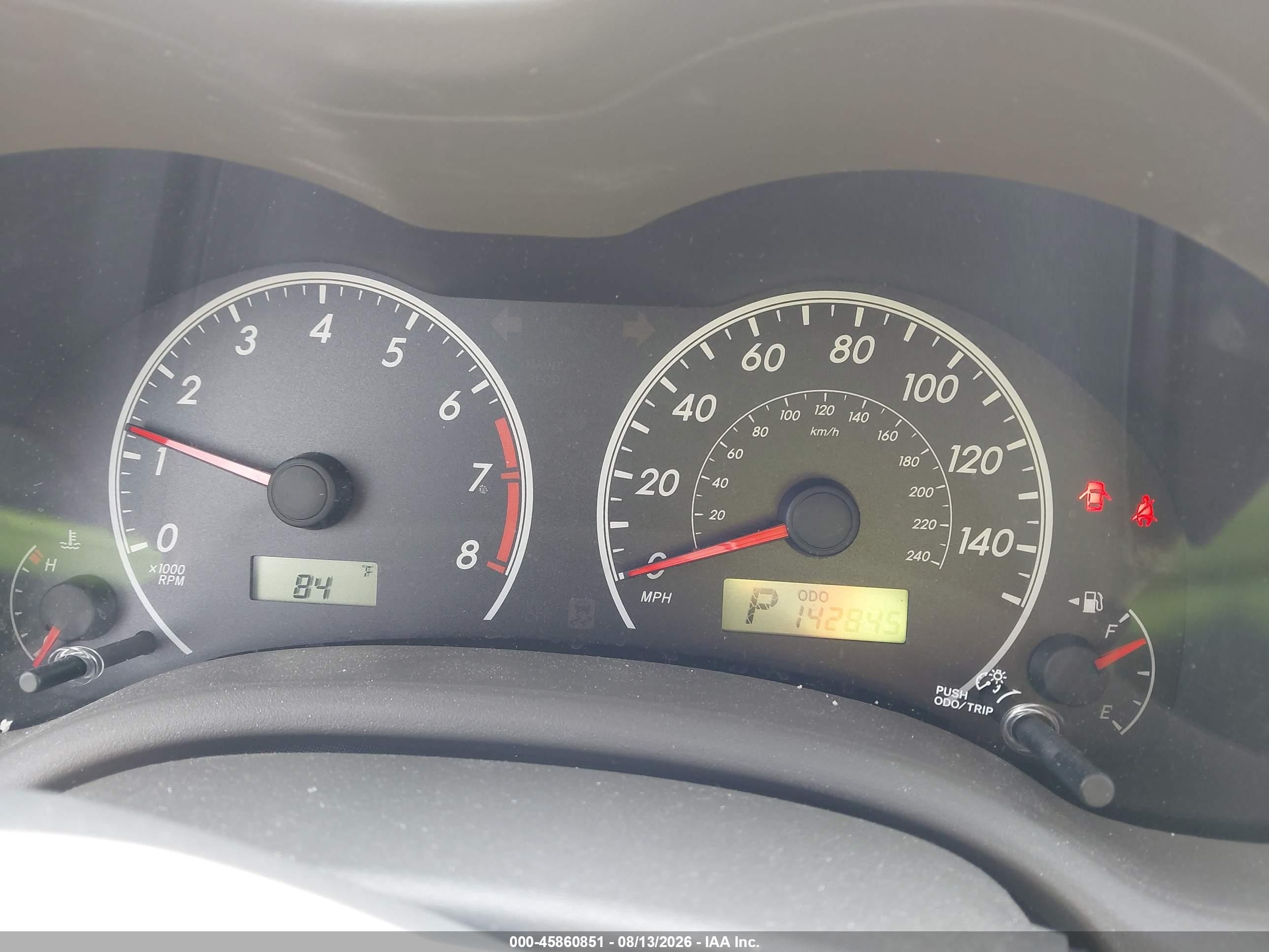 2010 Toyota Corolla Le Red vin: 1NXBU4EE0AZ232435