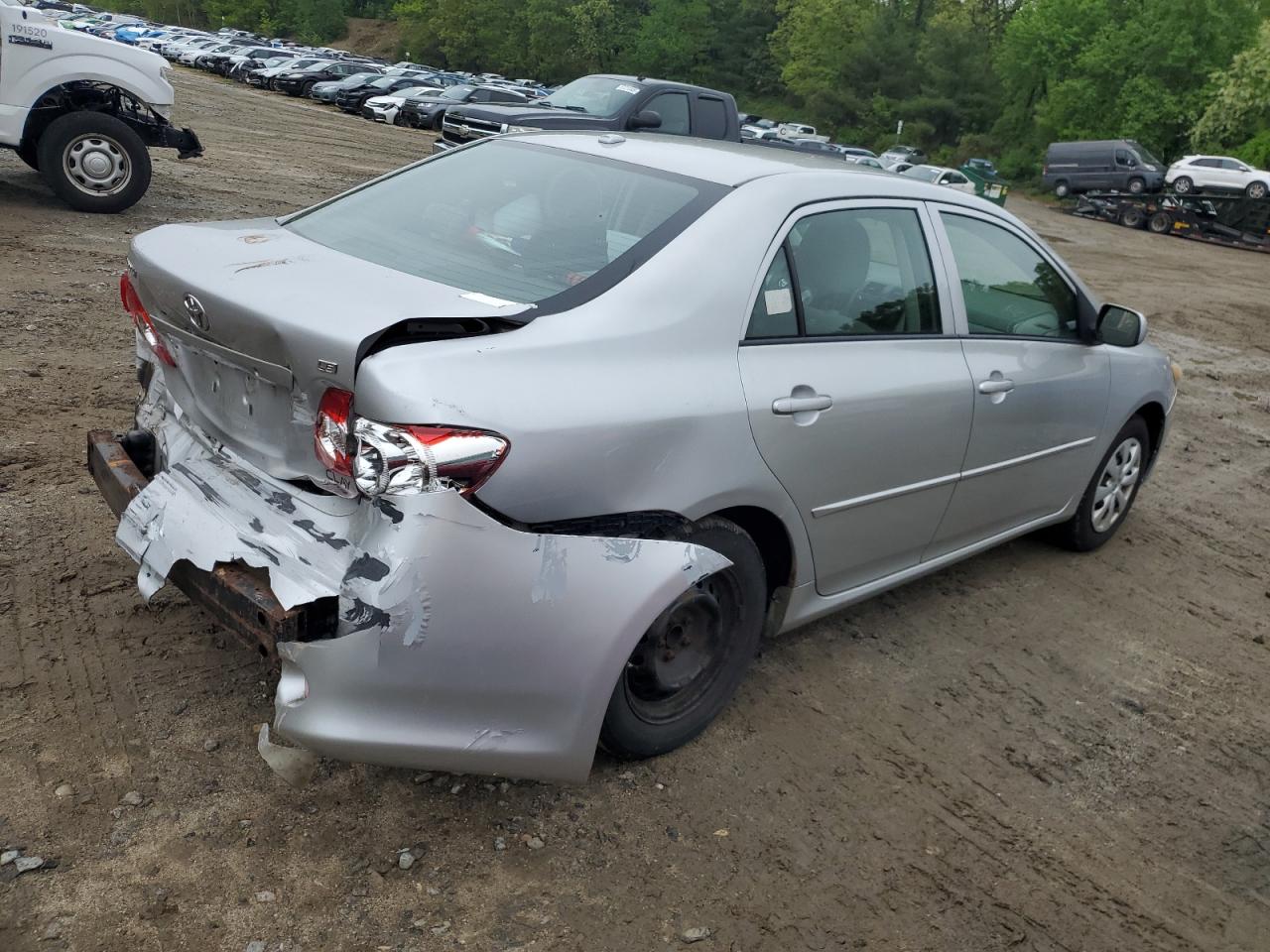 2010 Toyota Corolla Le Silver vin: 1NXBU4EE0AZ240857