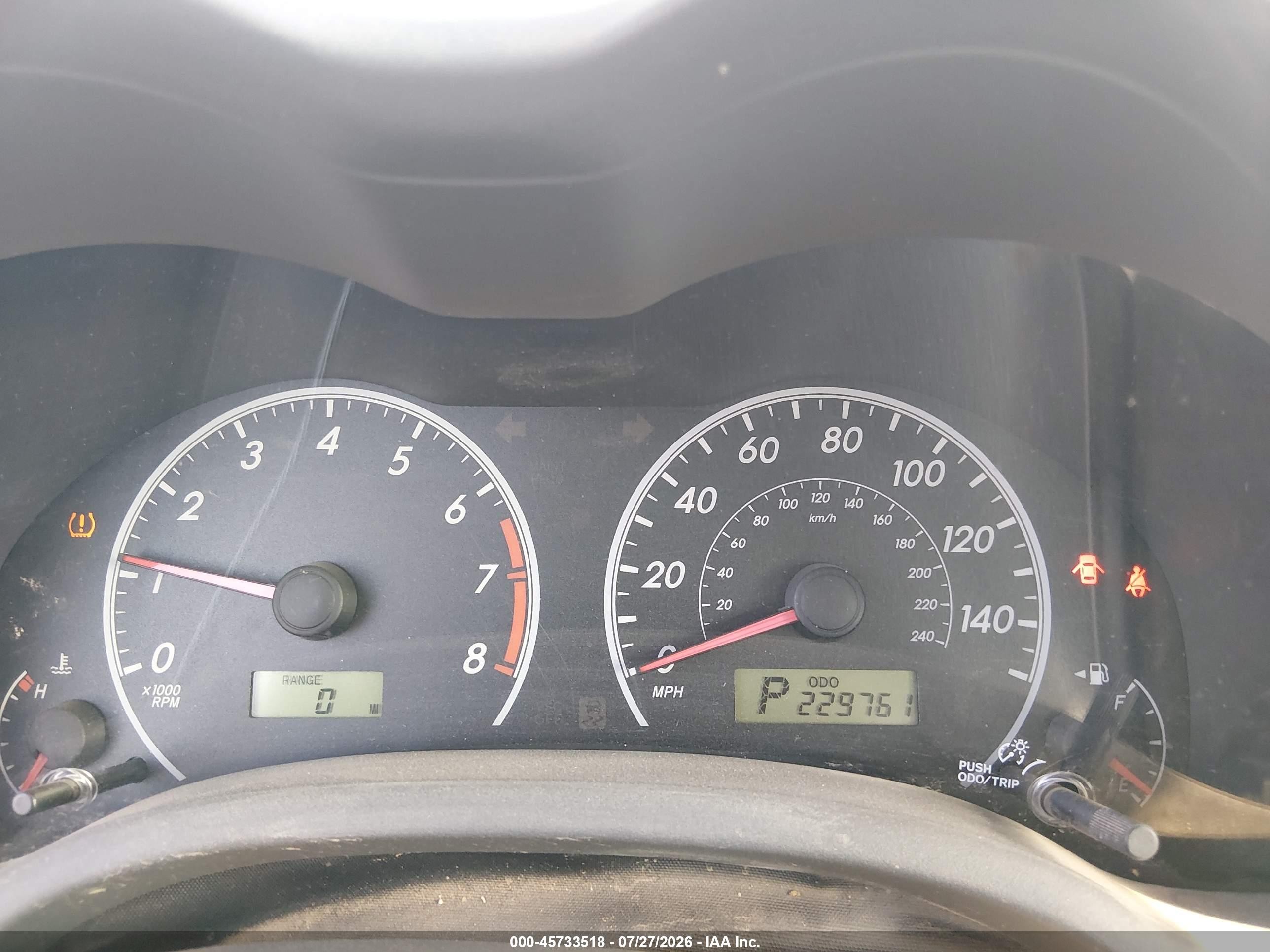 2010 Toyota Corolla Le White vin: 1NXBU4EE0AZ241216