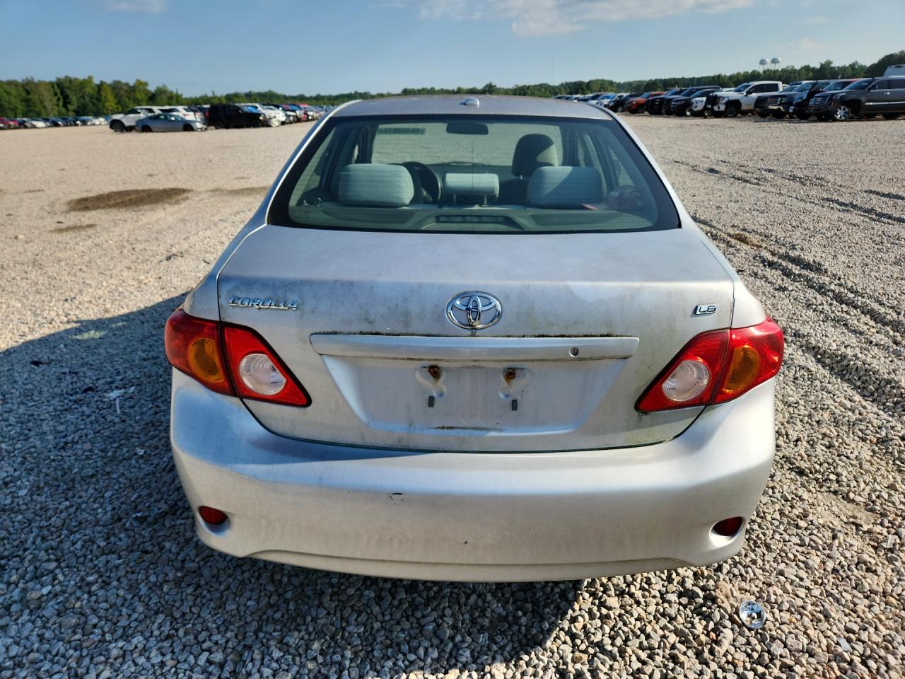 2010 Toyota Corolla Le Silver vin: 1NXBU4EE0AZ243032