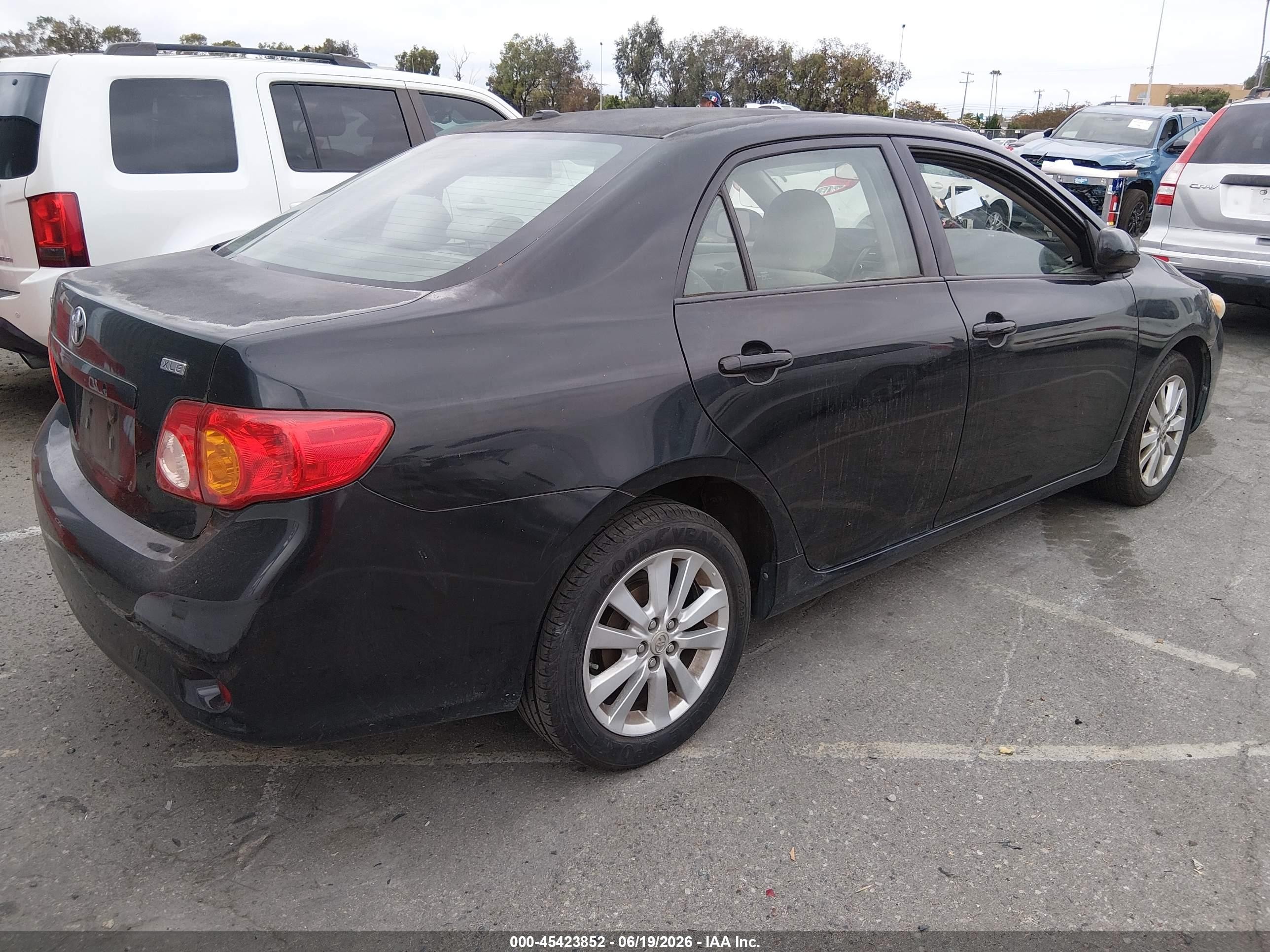 2010 Toyota Corolla Xle Black vin: 1NXBU4EE0AZ244052
