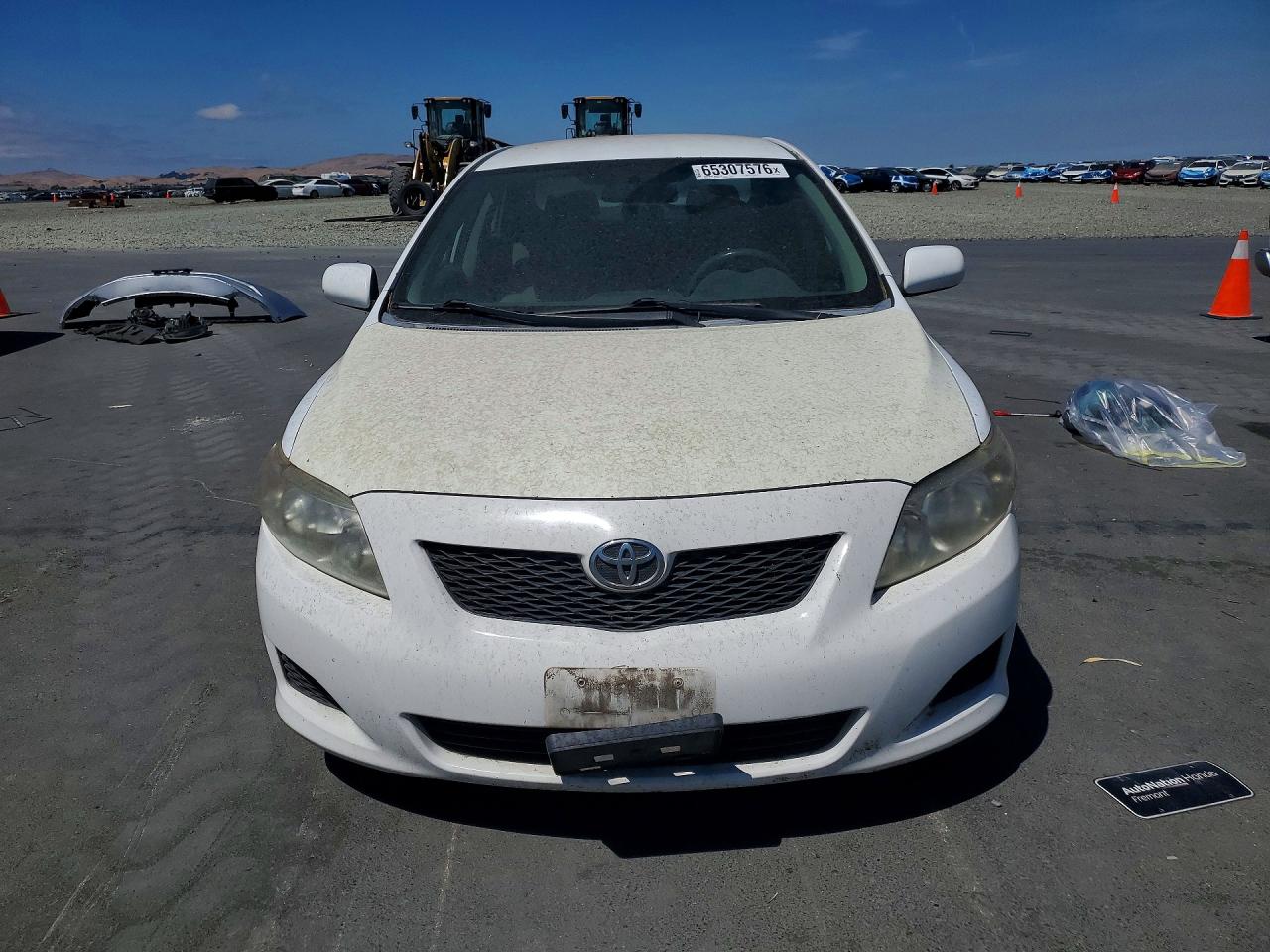 2010 Toyota Corolla Le White vin: 1NXBU4EE0AZ319154