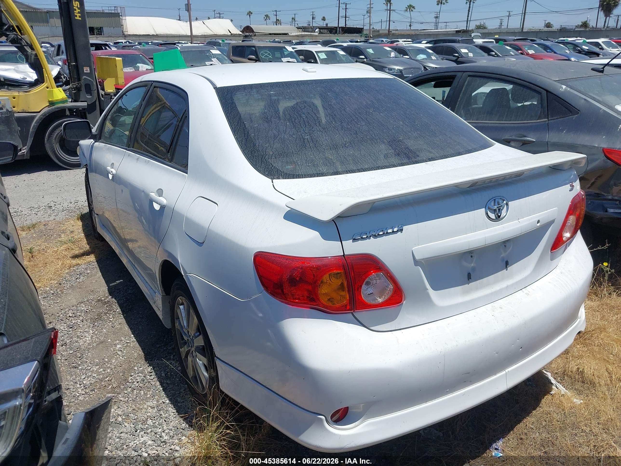 2010 Toyota Corolla S White vin: 1NXBU4EE0AZ325844