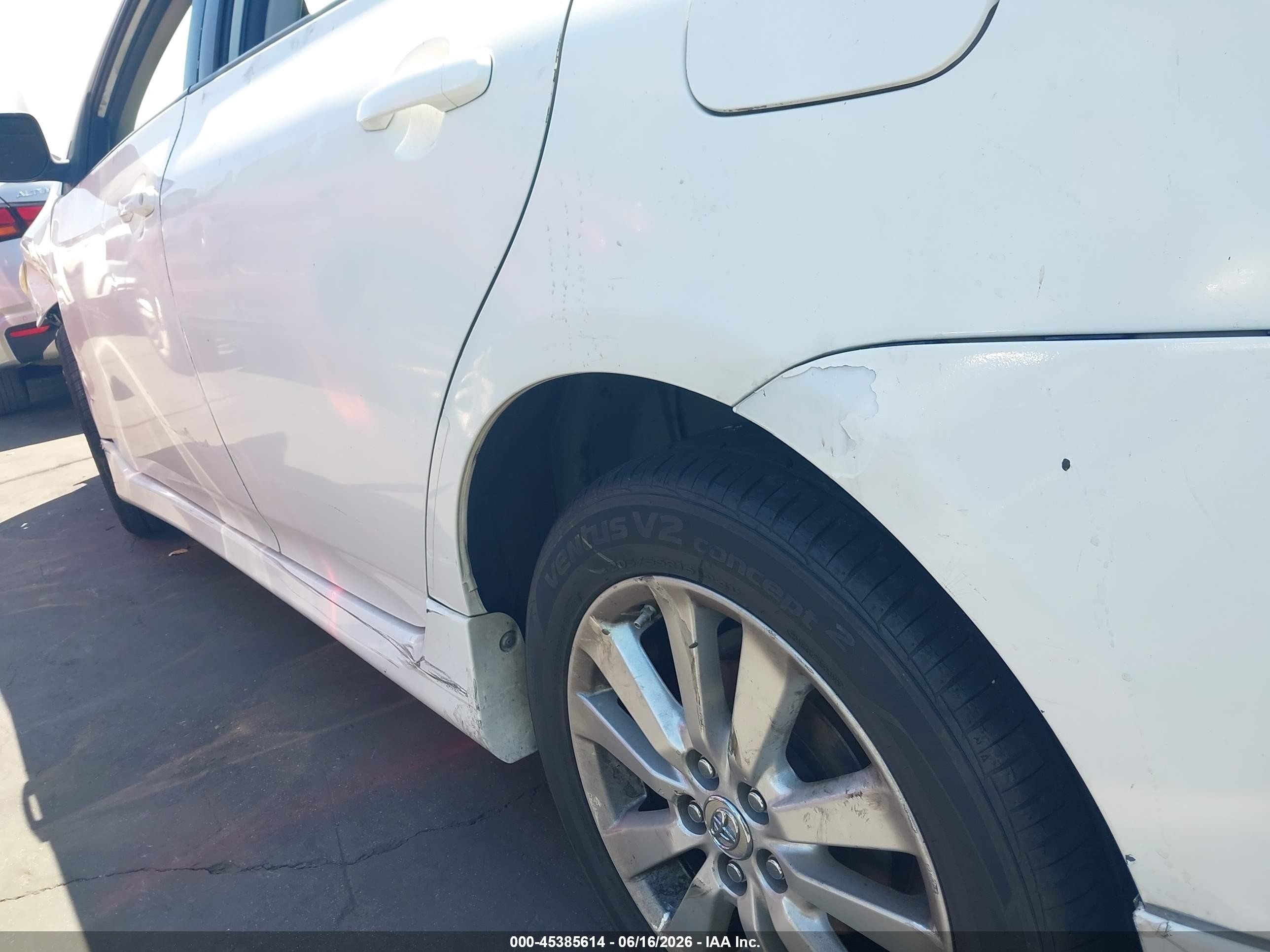 2010 Toyota Corolla S White vin: 1NXBU4EE0AZ325844