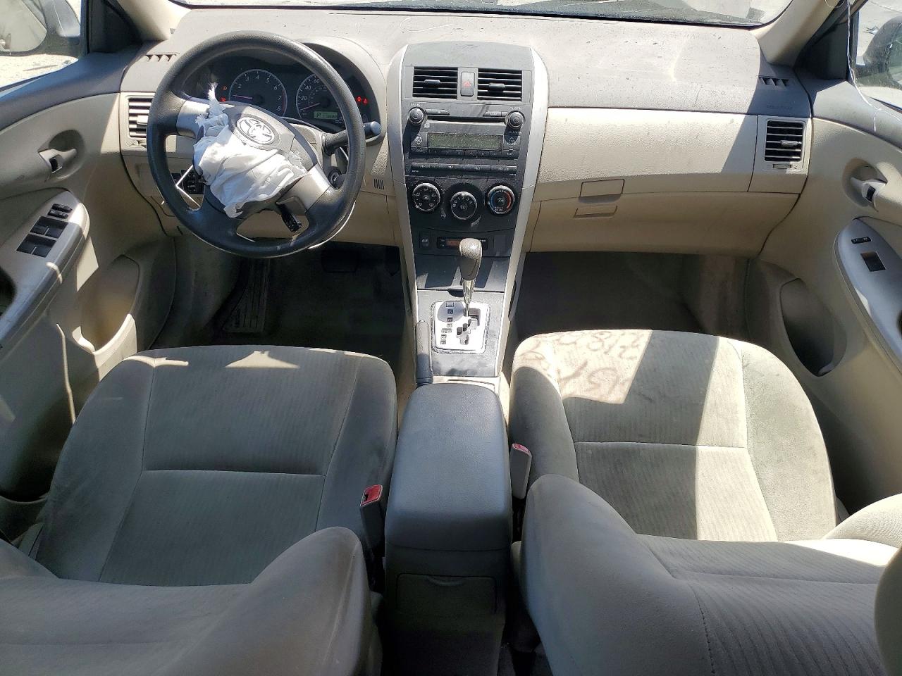 2010 Toyota Corolla Le Gold vin: 1NXBU4EE0AZ336763