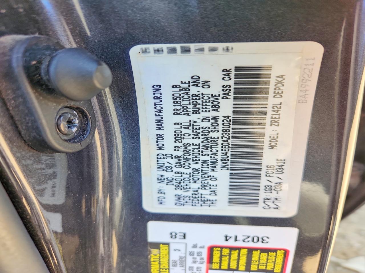 2010 Toyota Corolla Le Gray vin: 1NXBU4EE0AZ381024