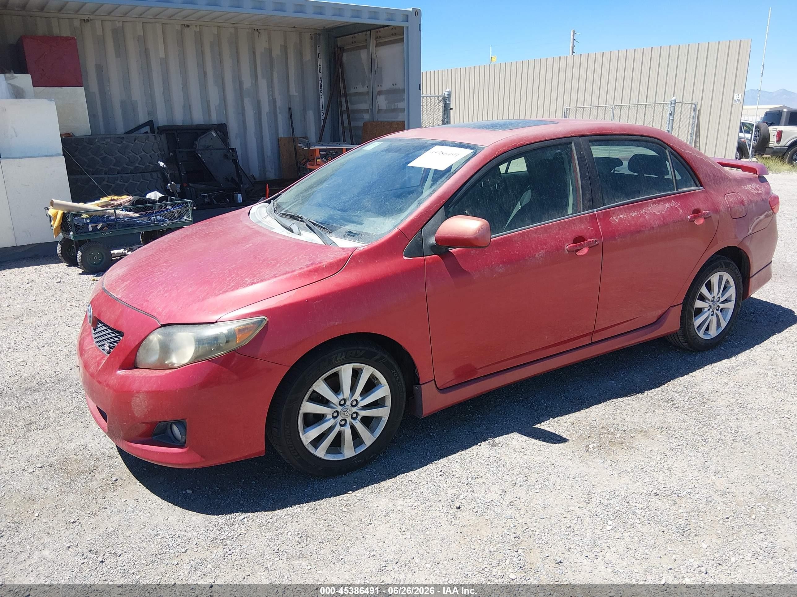 2010 Toyota Corolla S Красный vin: 1NXBU4EE1AZ169734