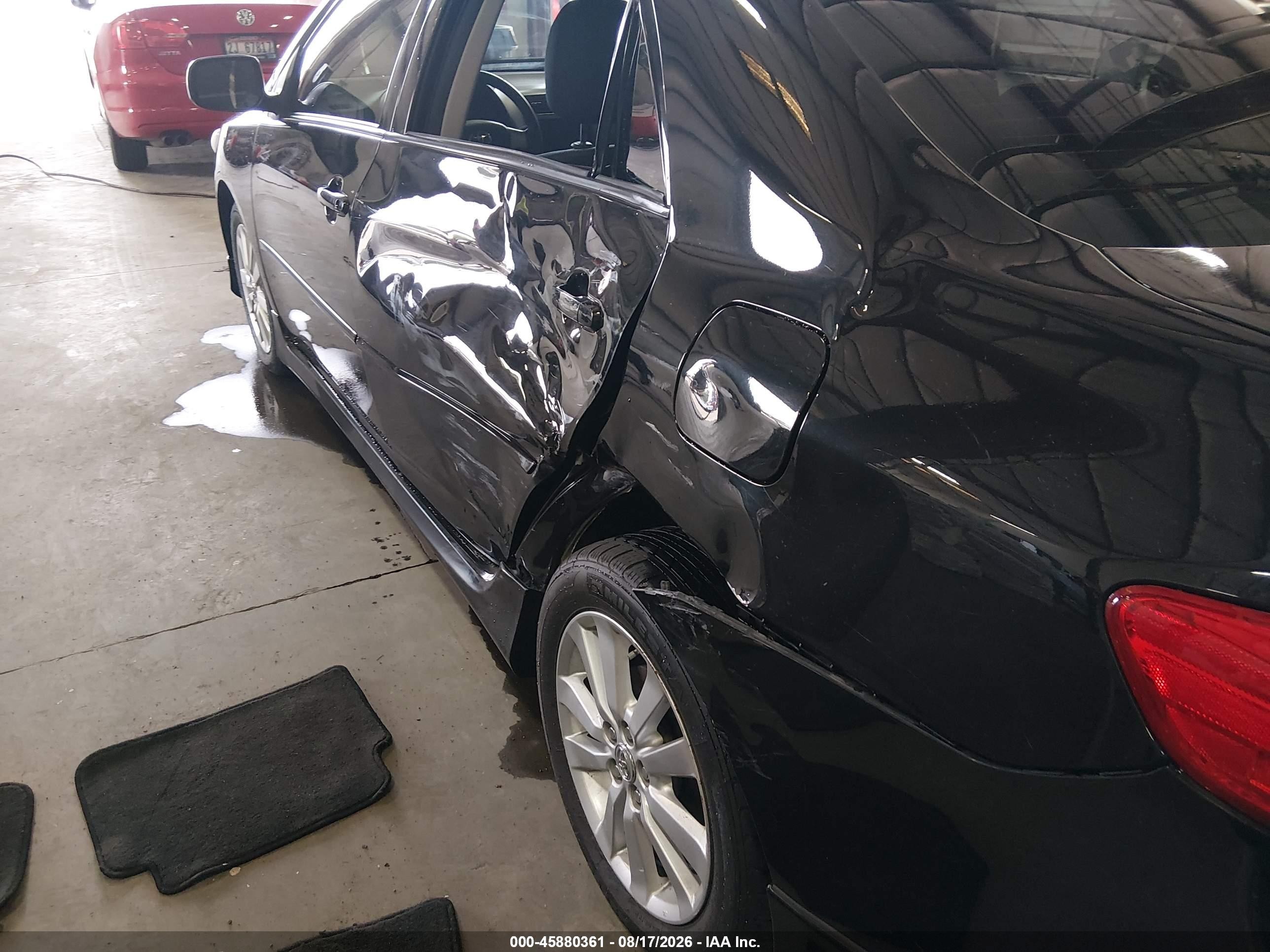 2010 Toyota Corolla S Черный vin: 1NXBU4EE1AZ170558