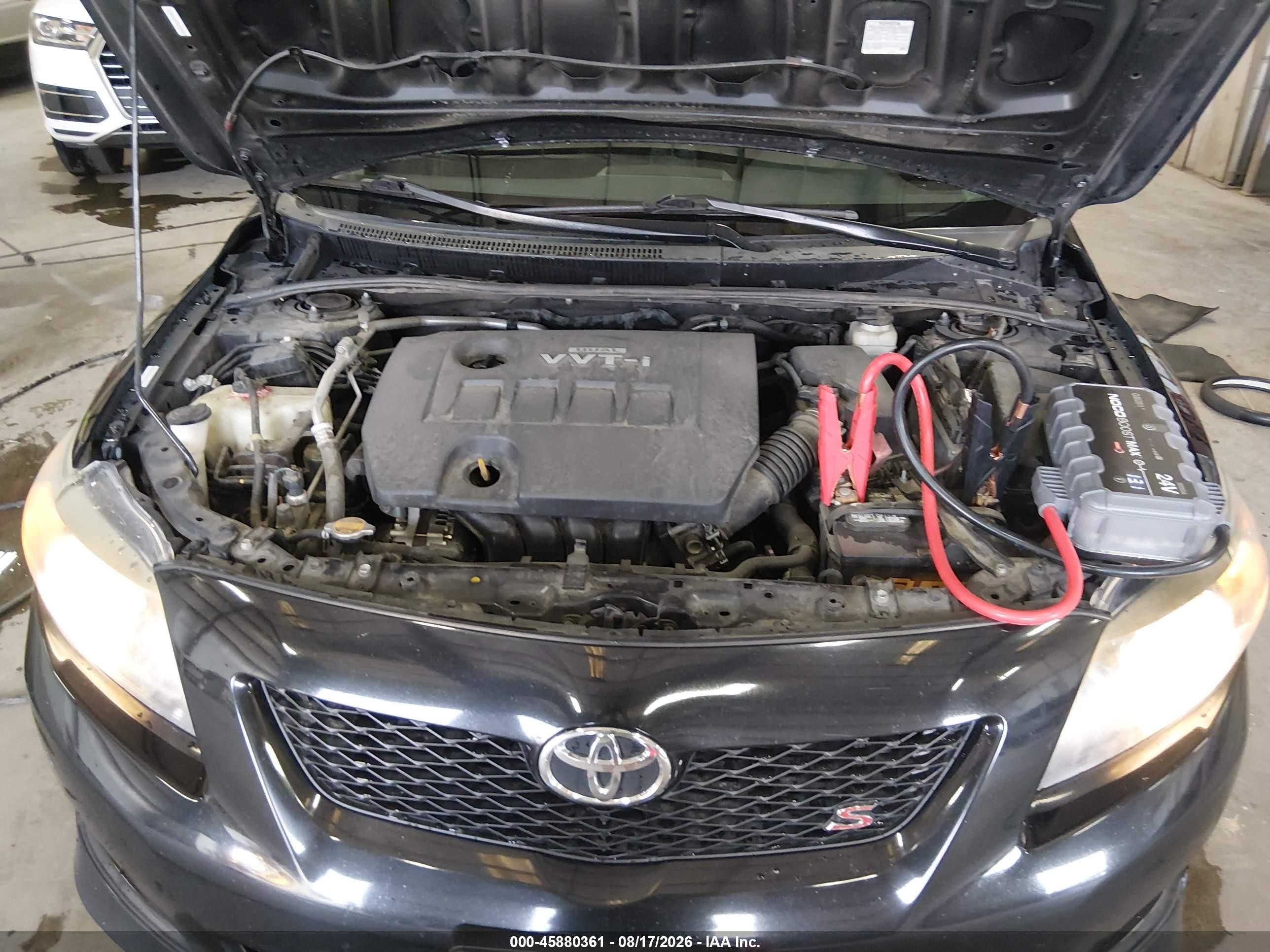 2010 Toyota Corolla S Черный vin: 1NXBU4EE1AZ170558