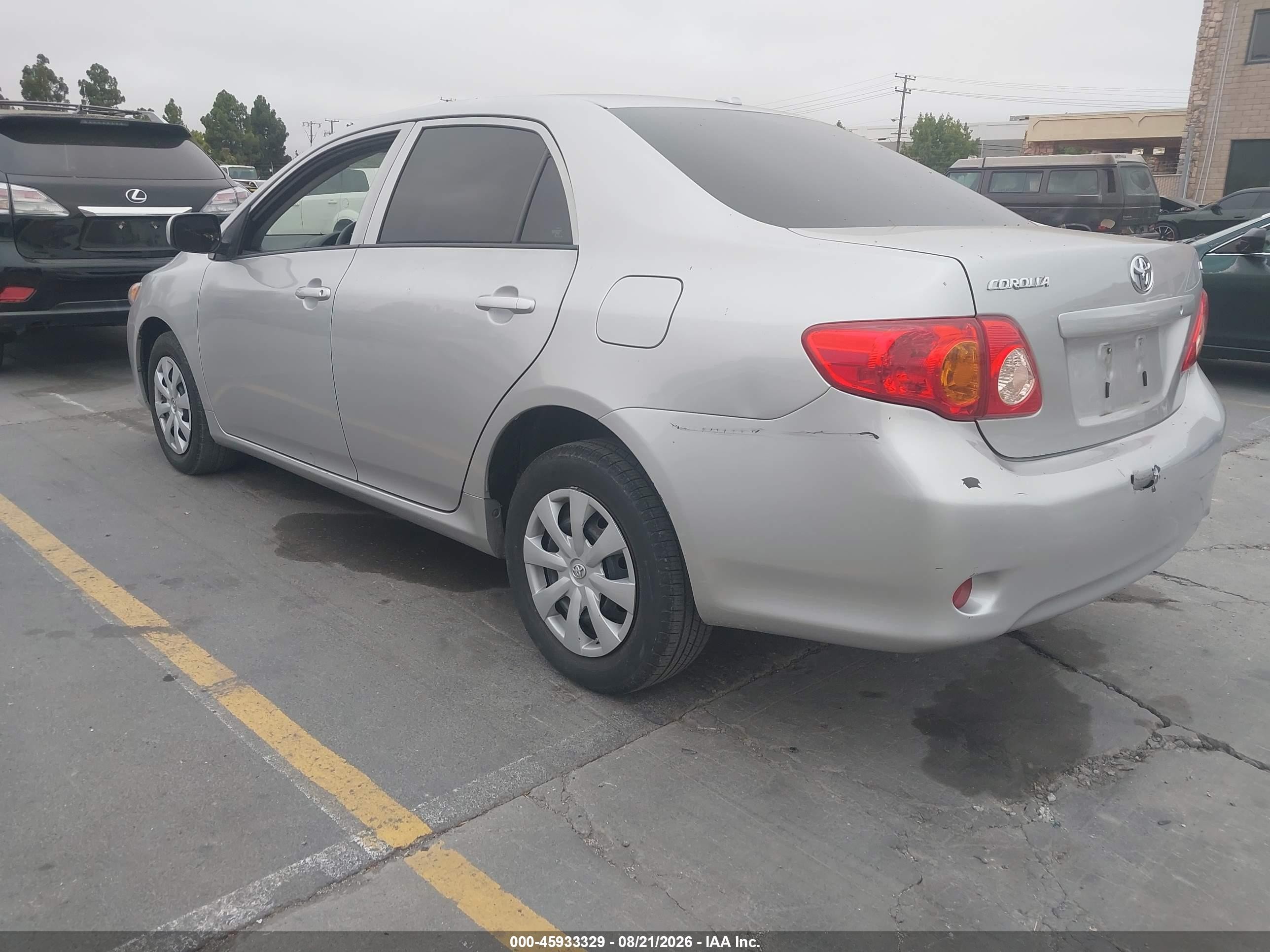 2010 Toyota Corolla Le Silver vin: 1NXBU4EE1AZ175033