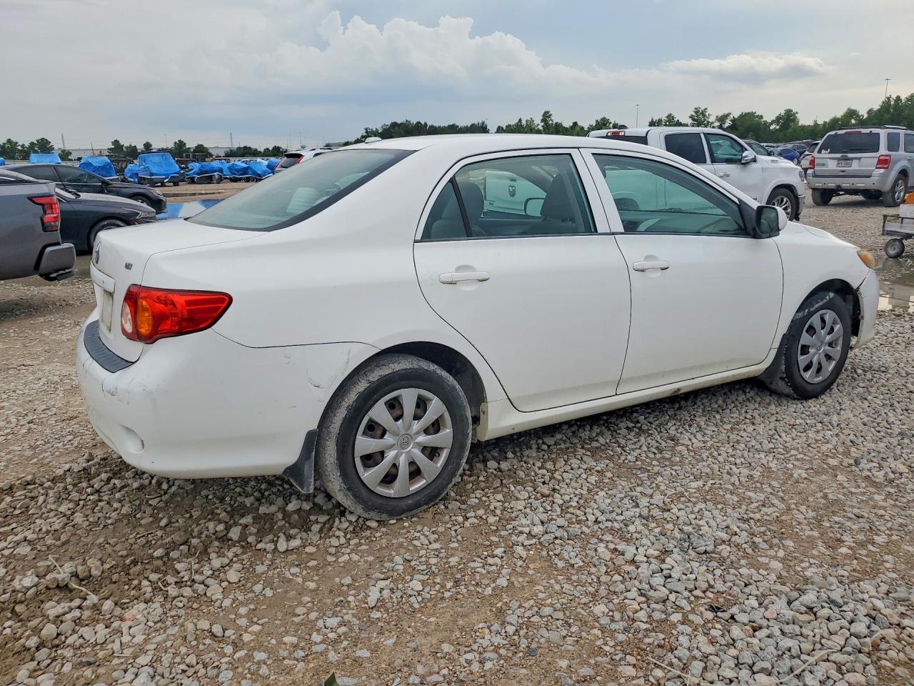 2010 Toyota Corolla Le White vin: 1NXBU4EE1AZ190325