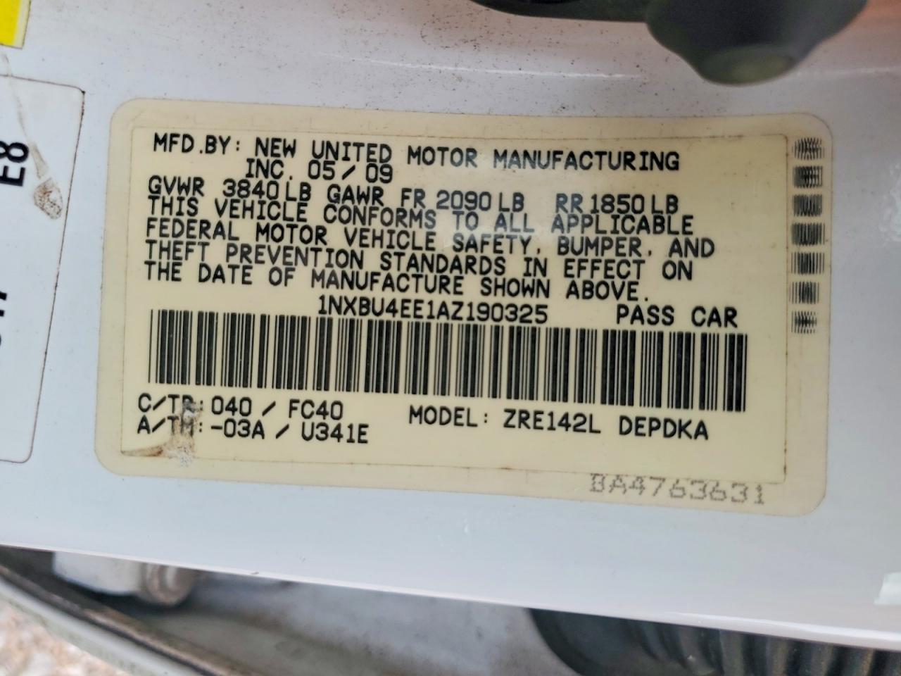 2010 Toyota Corolla Le White vin: 1NXBU4EE1AZ190325