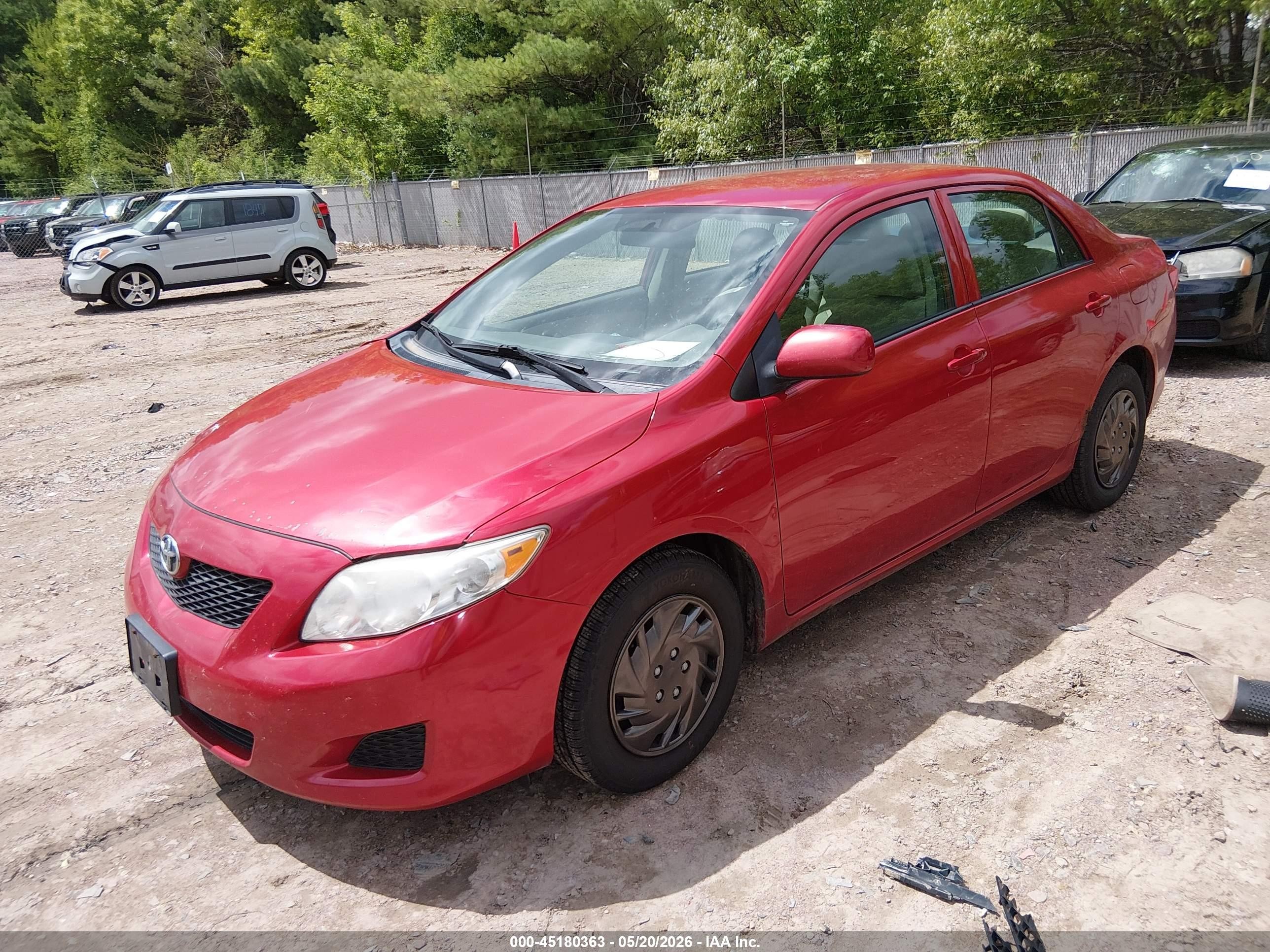 2010 Toyota Corolla Le Red vin: 1NXBU4EE1AZ214042