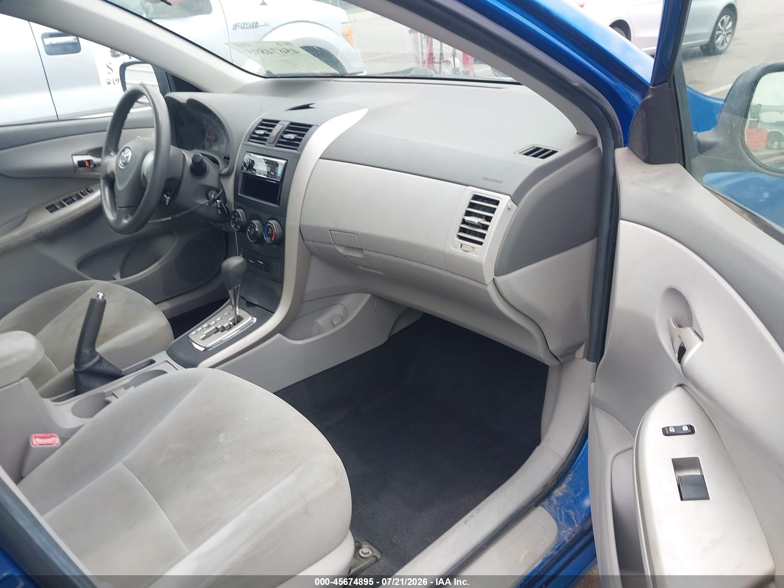 2010 Toyota Corolla Le Blue vin: 1NXBU4EE1AZ222836
