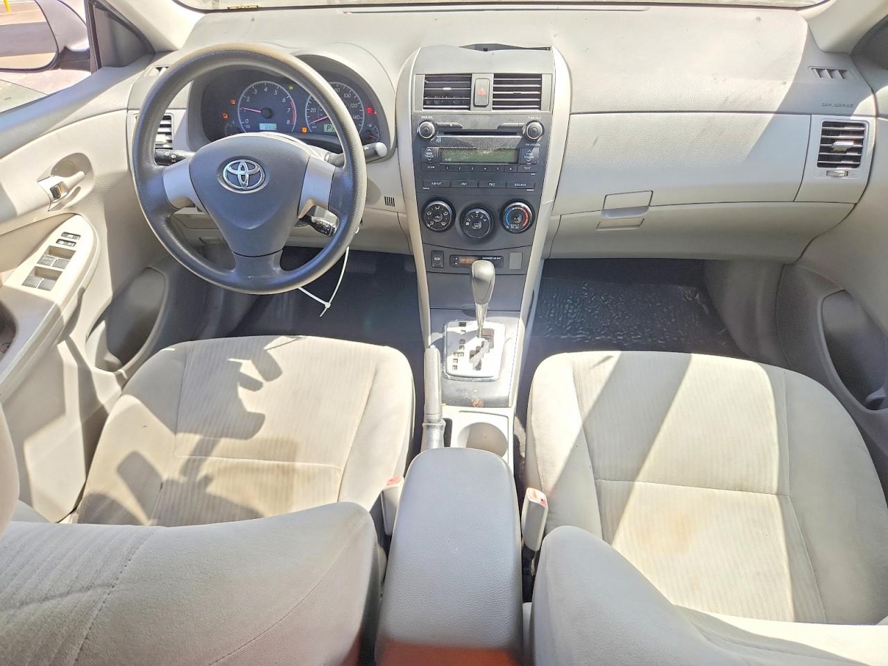 2010 Toyota Corolla Le Black vin: 1NXBU4EE1AZ223954