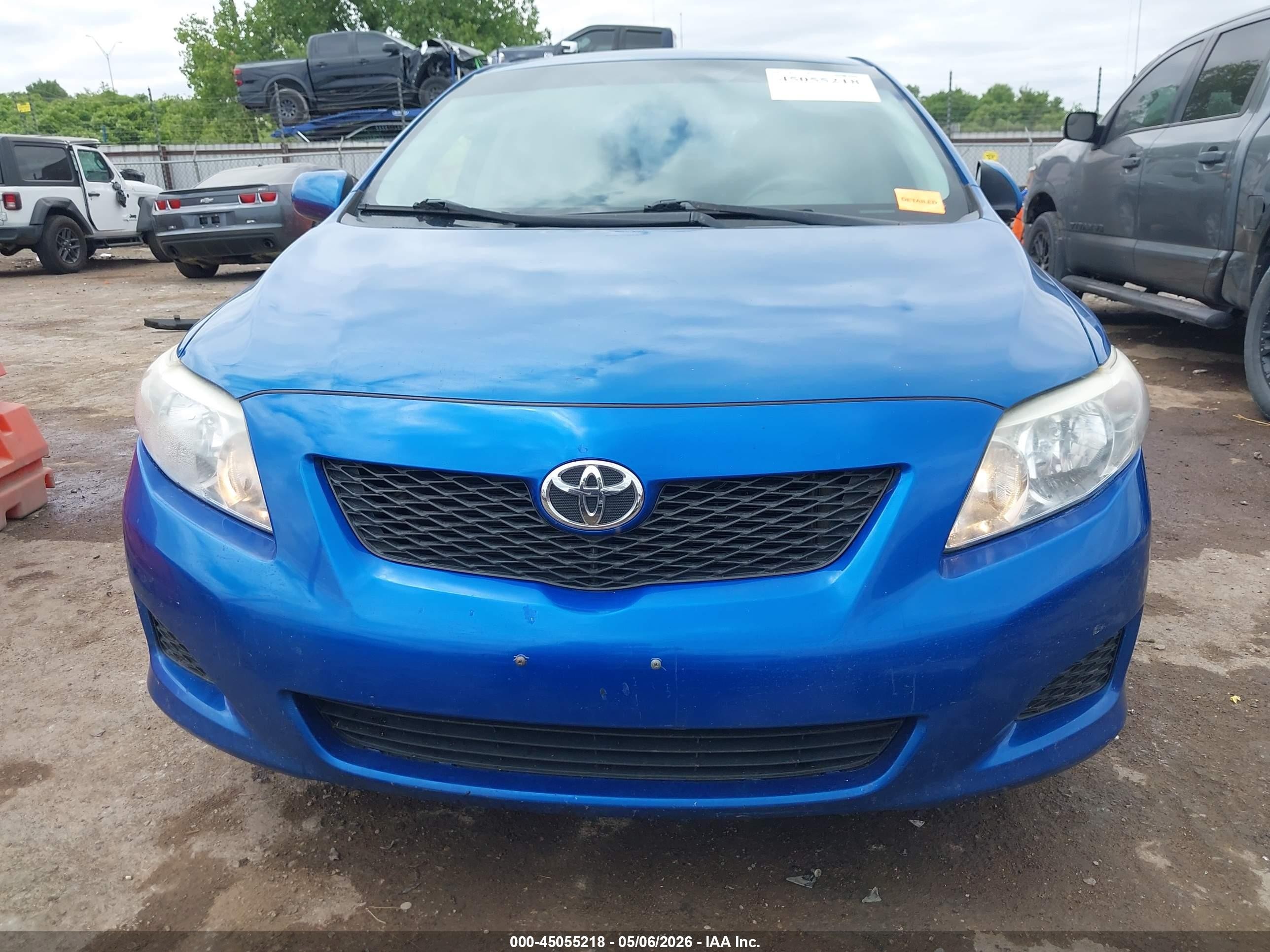 2010 Toyota Corolla Le Blue vin: 1NXBU4EE1AZ228264