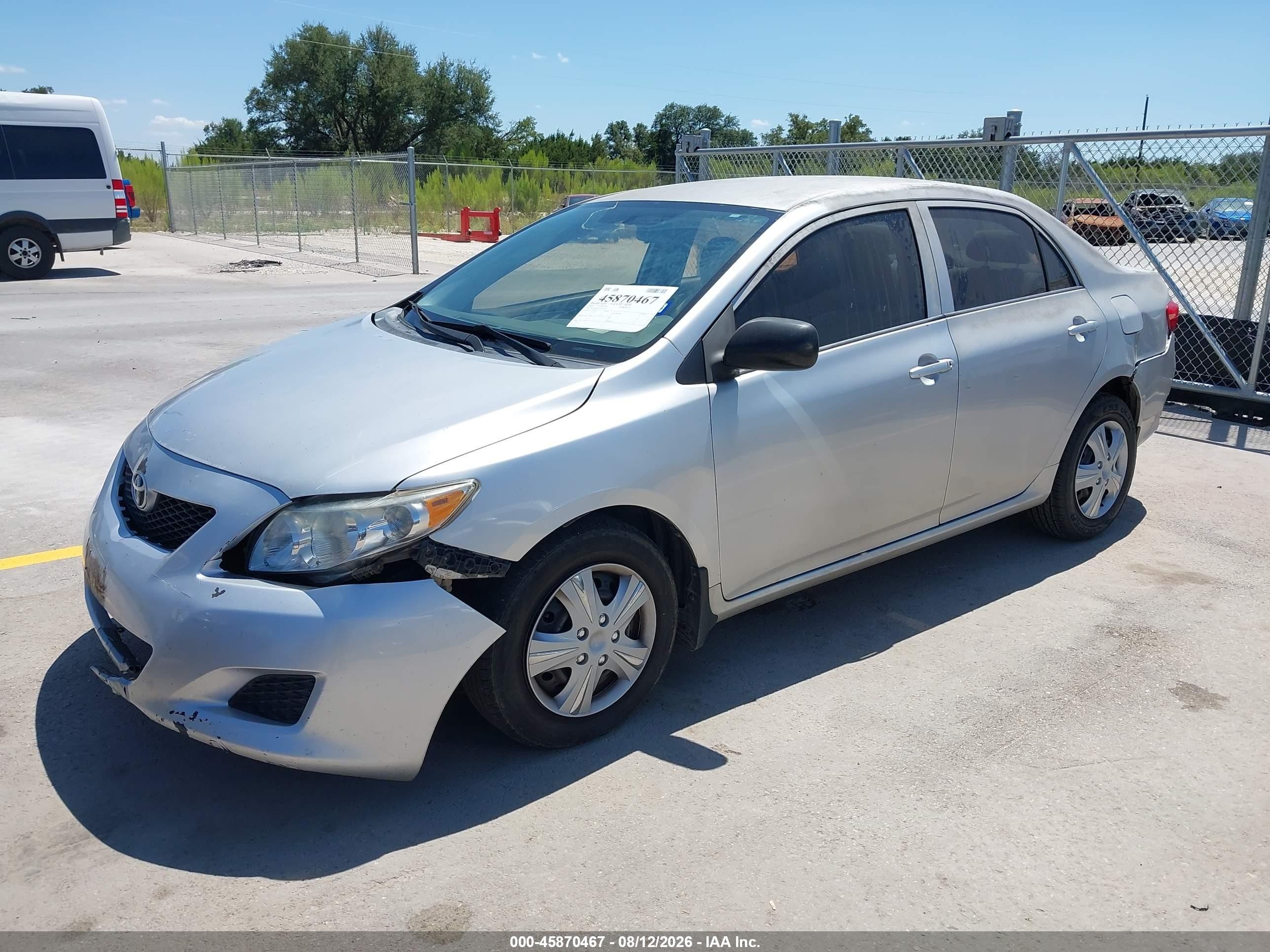 2010 Toyota Corolla Le Серебряный vin: 1NXBU4EE1AZ237174