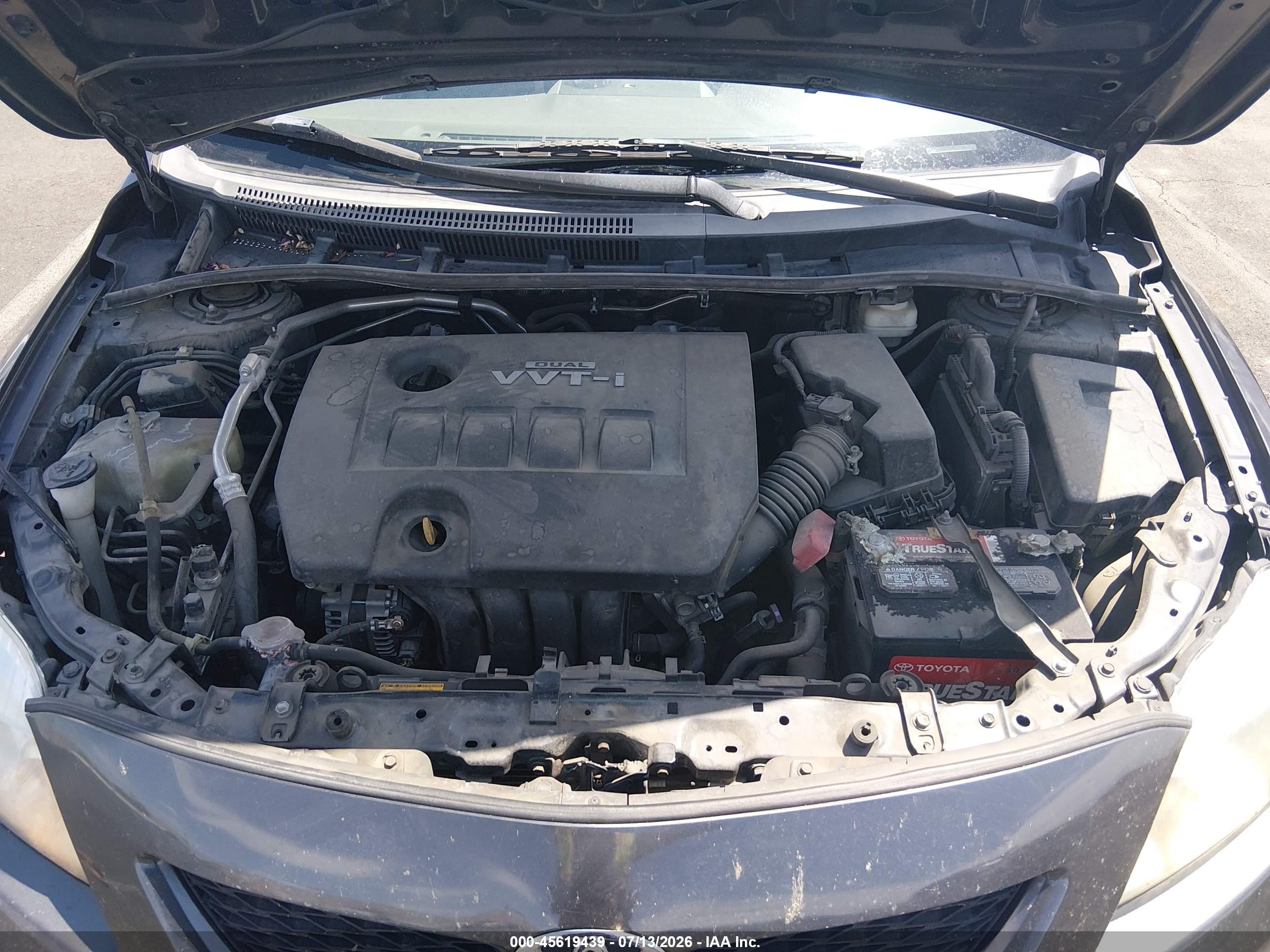 2010 Toyota Corolla Le Gray vin: 1NXBU4EE1AZ290456