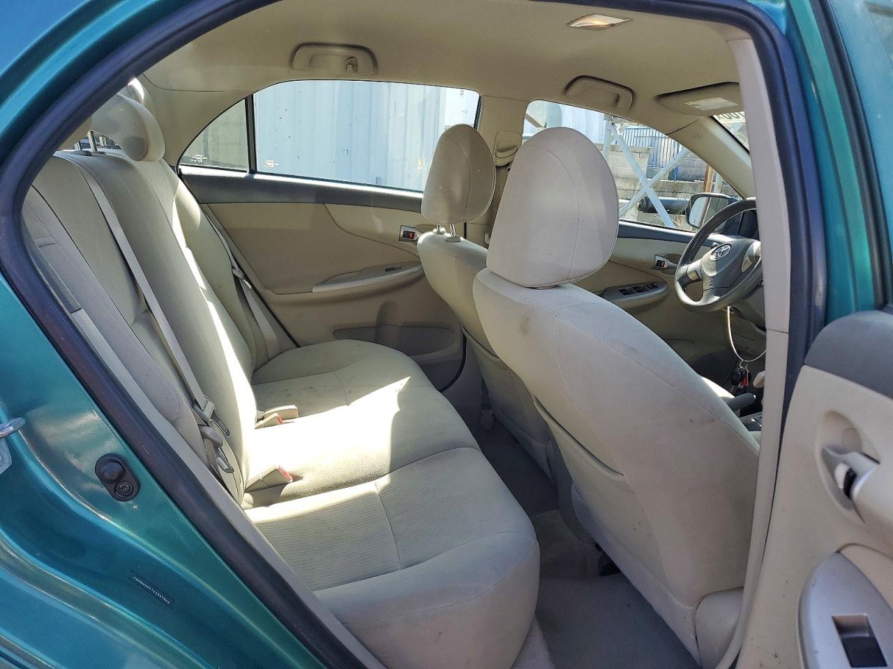 2010 Toyota Corolla Le Teal vin: 1NXBU4EE1AZ327862