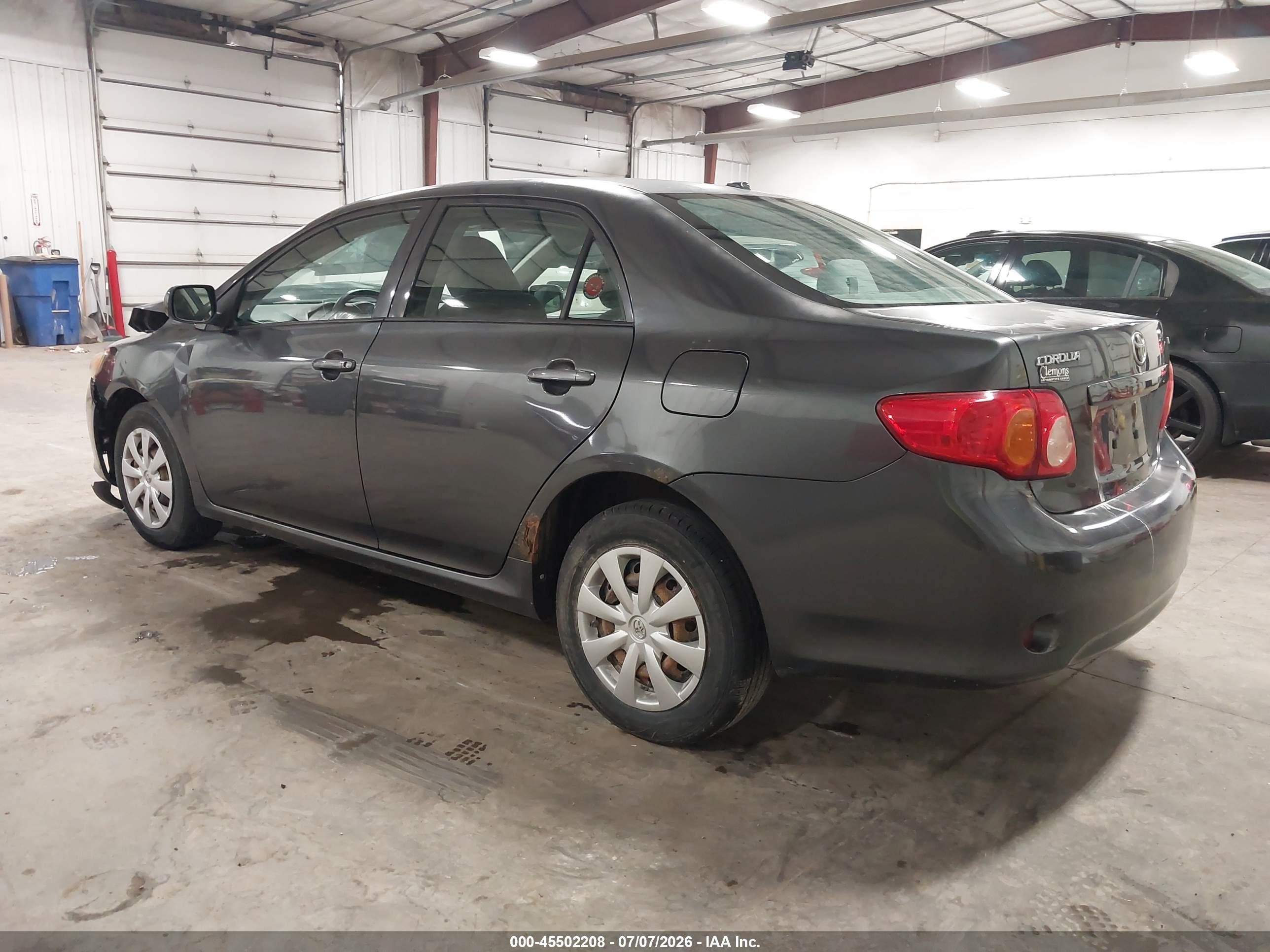 2010 Toyota Corolla Le Gray vin: 1NXBU4EE1AZ368024