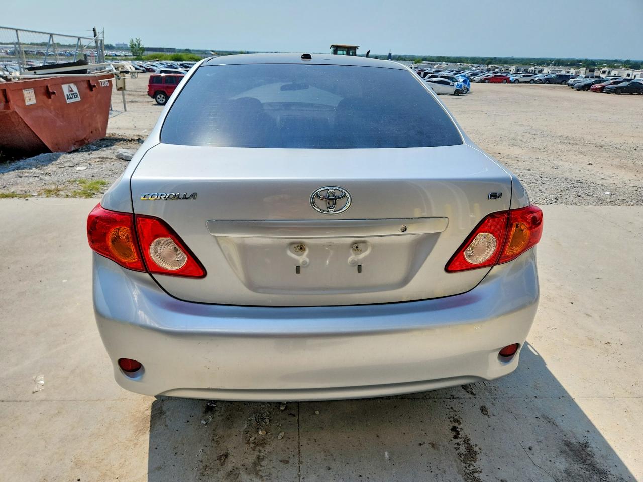 2010 Toyota Corolla Le Silver vin: 1NXBU4EE1AZ371067