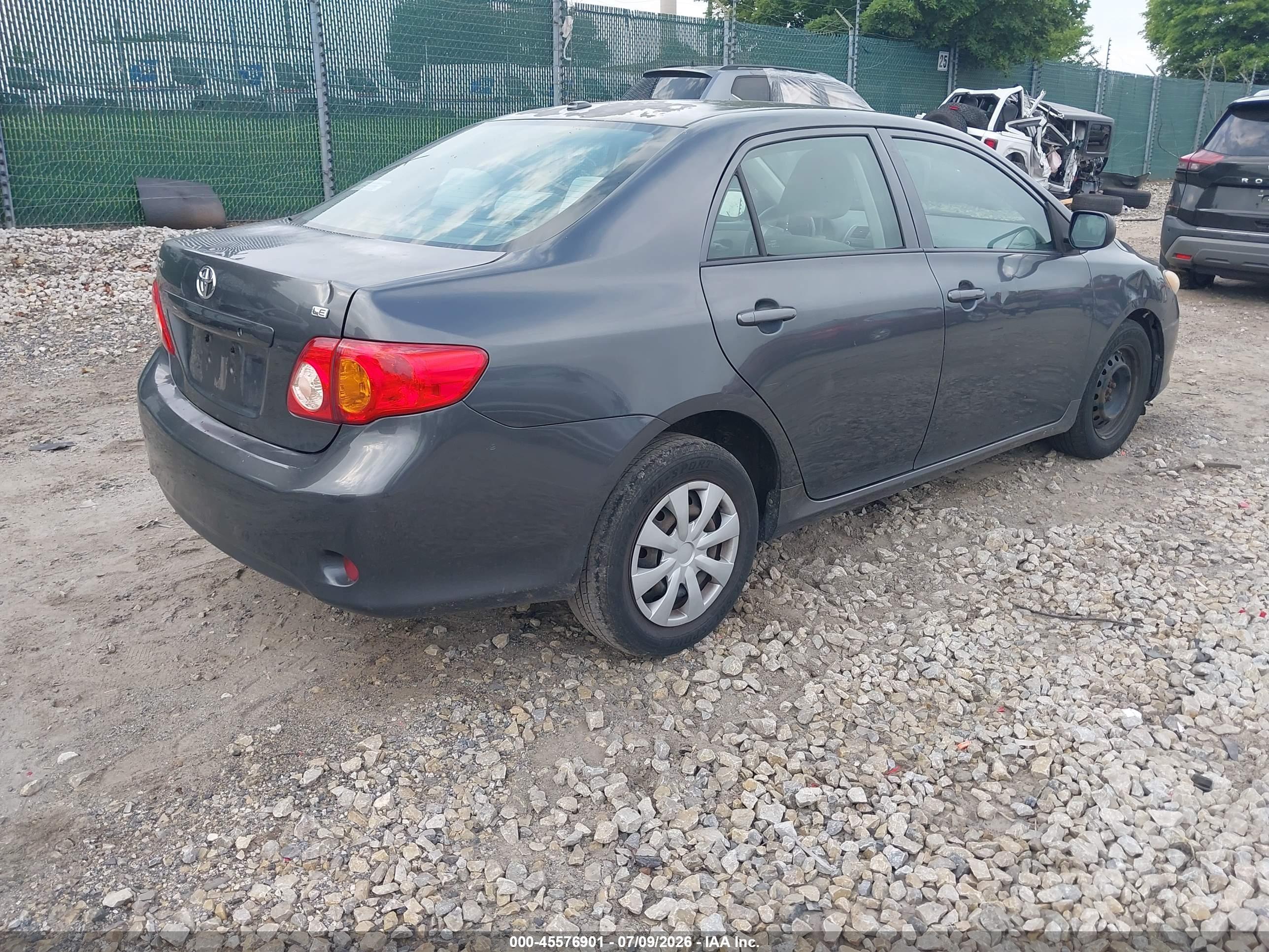 2010 Toyota Corolla Le Gray vin: 1NXBU4EE1AZ381016
