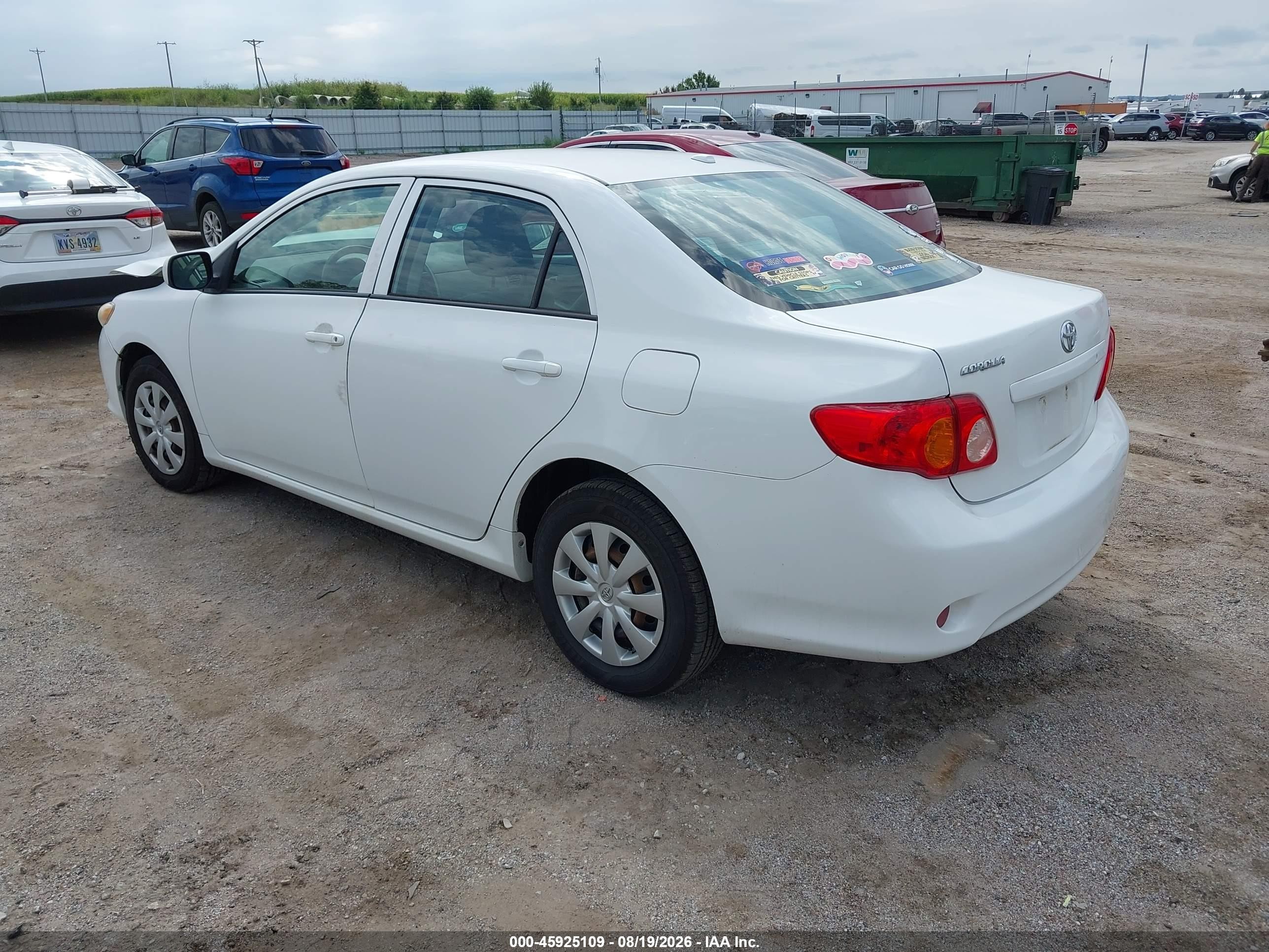 2010 Toyota Corolla Le Белый vin: 1NXBU4EE1AZ381694