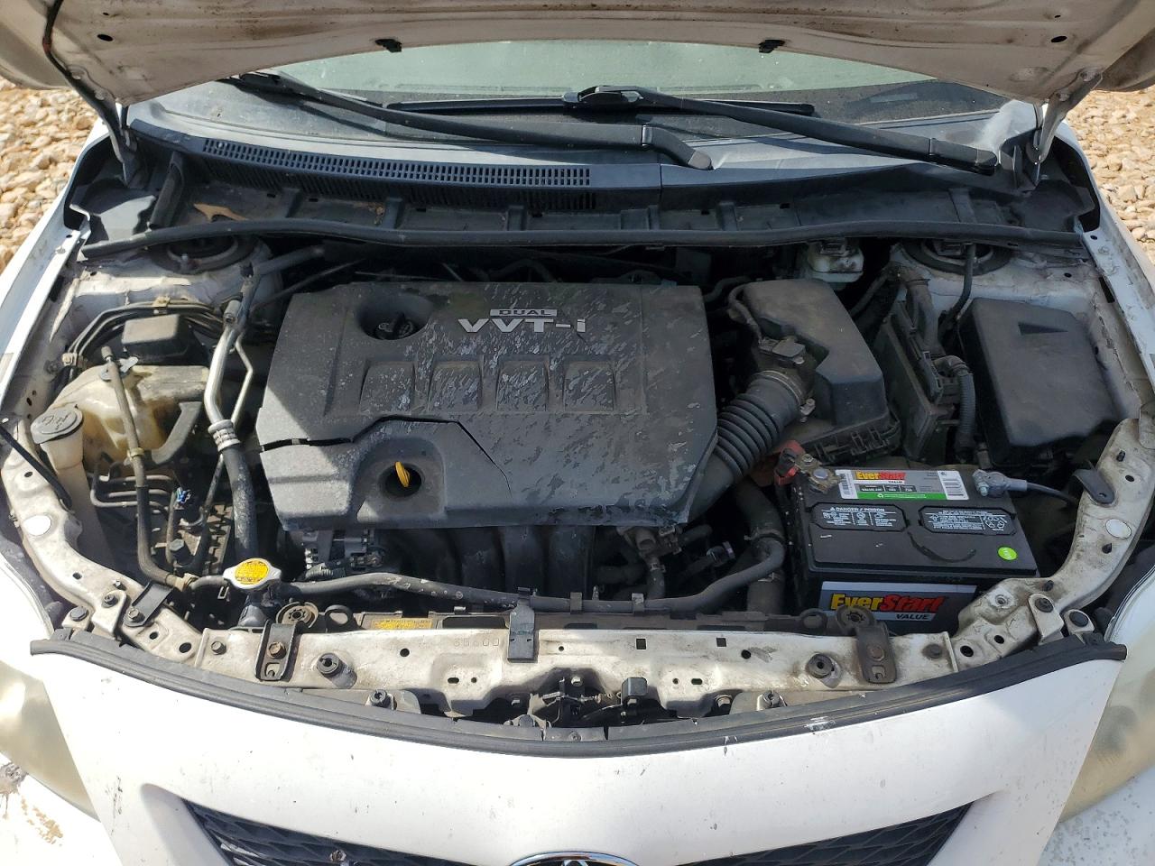 2010 Toyota Corolla Le White vin: 1NXBU4EE1AZ386247