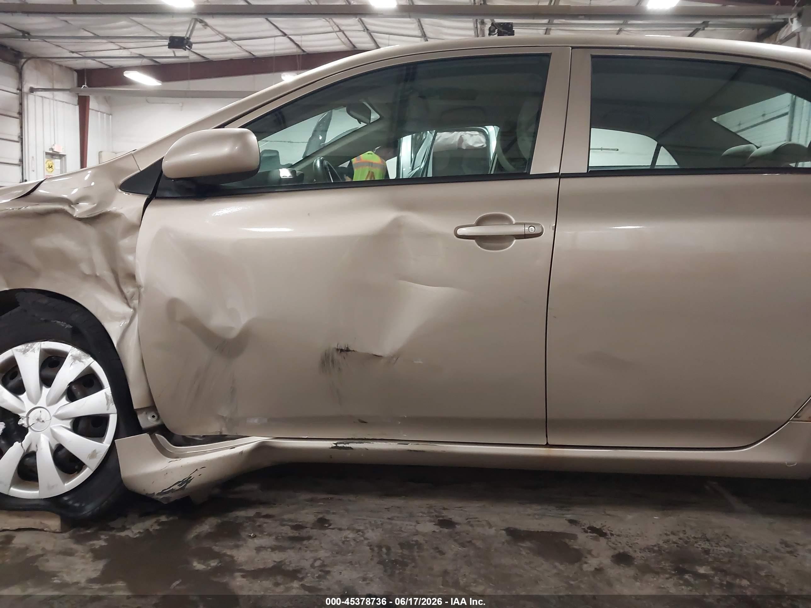 2010 Toyota Corolla Le Beige vin: 1NXBU4EE2AZ173078