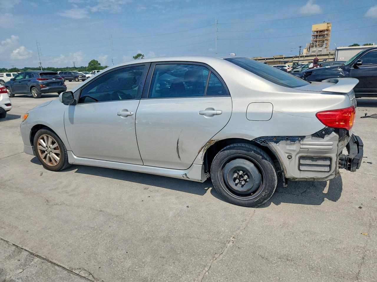 2010 Toyota Corolla S Silver vin: 1NXBU4EE2AZ177616