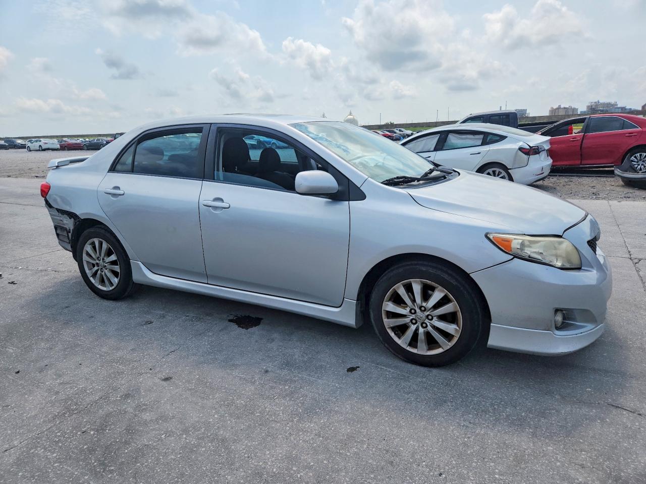 2010 Toyota Corolla S Silver vin: 1NXBU4EE2AZ177616