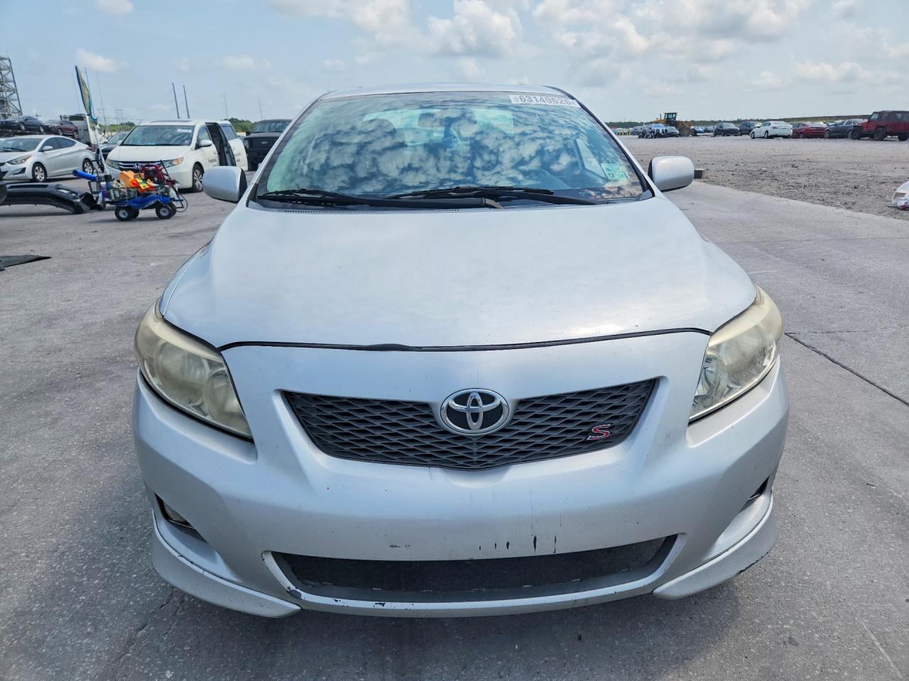 2010 Toyota Corolla S Silver vin: 1NXBU4EE2AZ177616