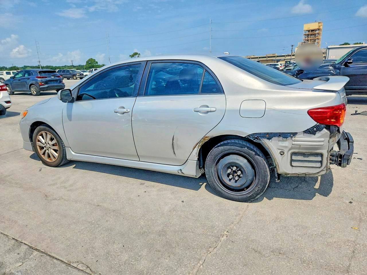 2010 Toyota Corolla S Silver vin: 1NXBU4EE2AZ177616