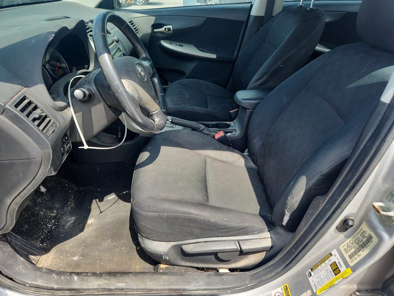 2010 Toyota Corolla S Silver vin: 1NXBU4EE2AZ177616