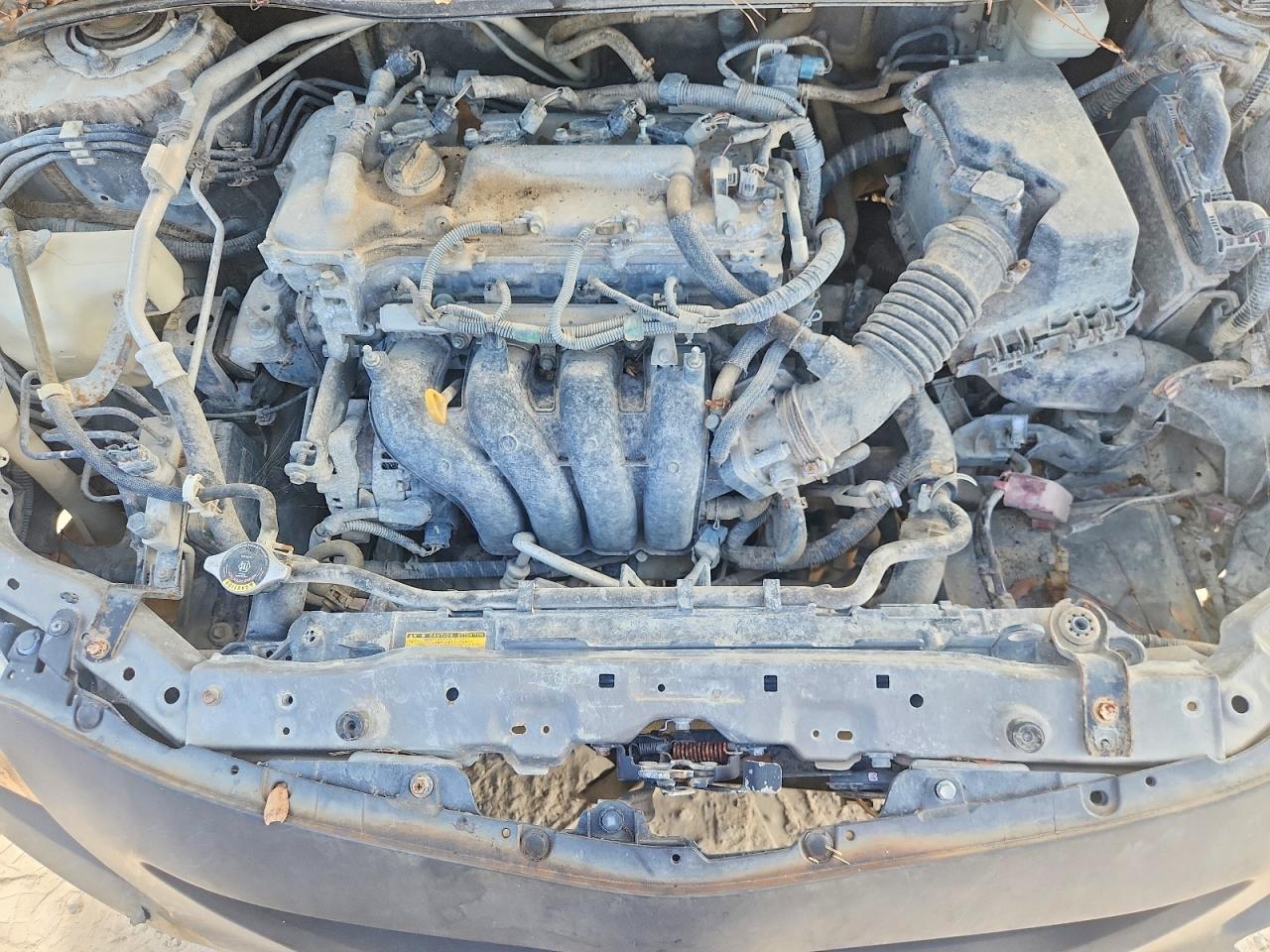2010 Toyota Corolla Le Gold vin: 1NXBU4EE2AZ179219