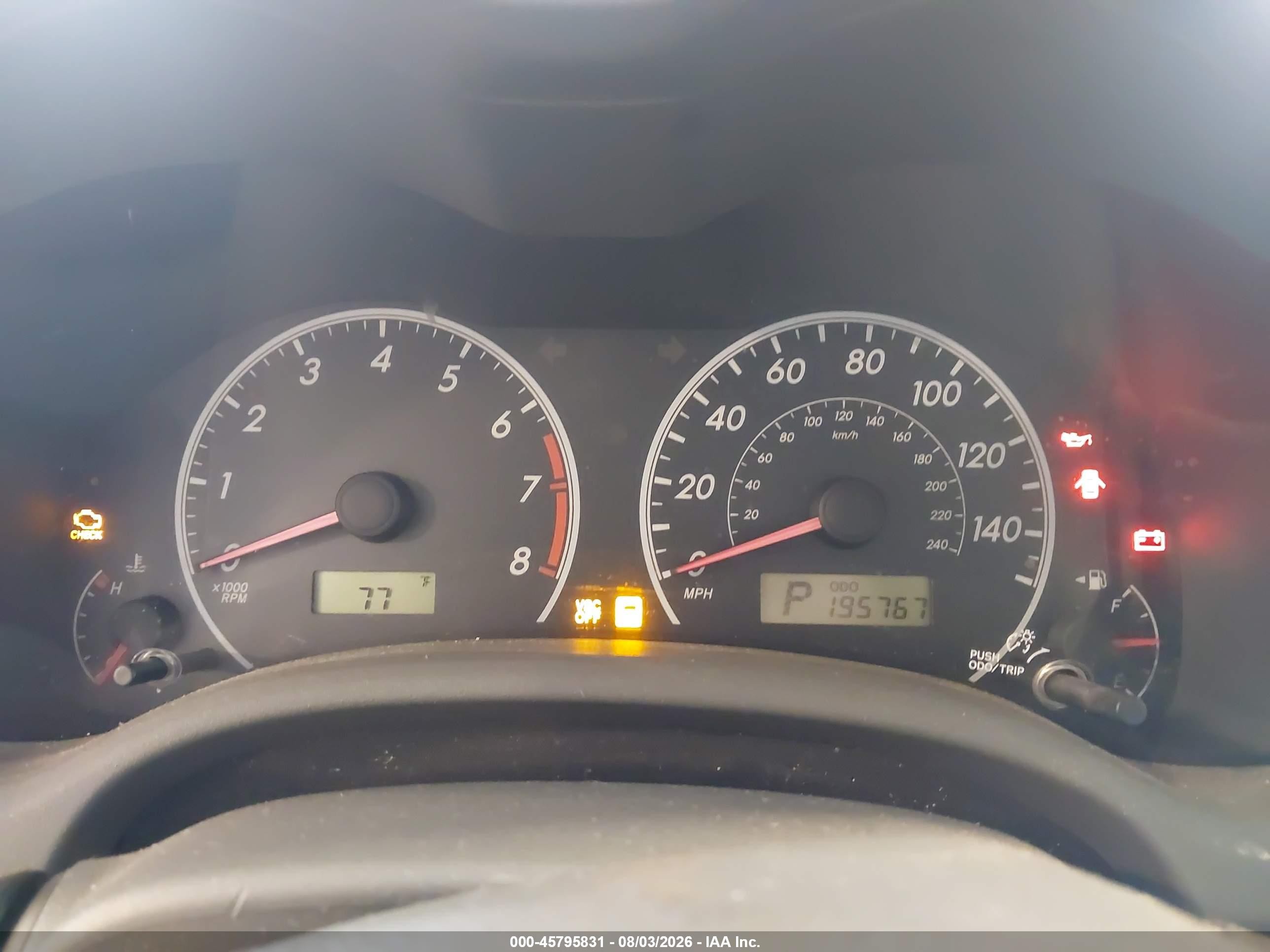 2010 Toyota Corolla Le Silver vin: 1NXBU4EE2AZ199843