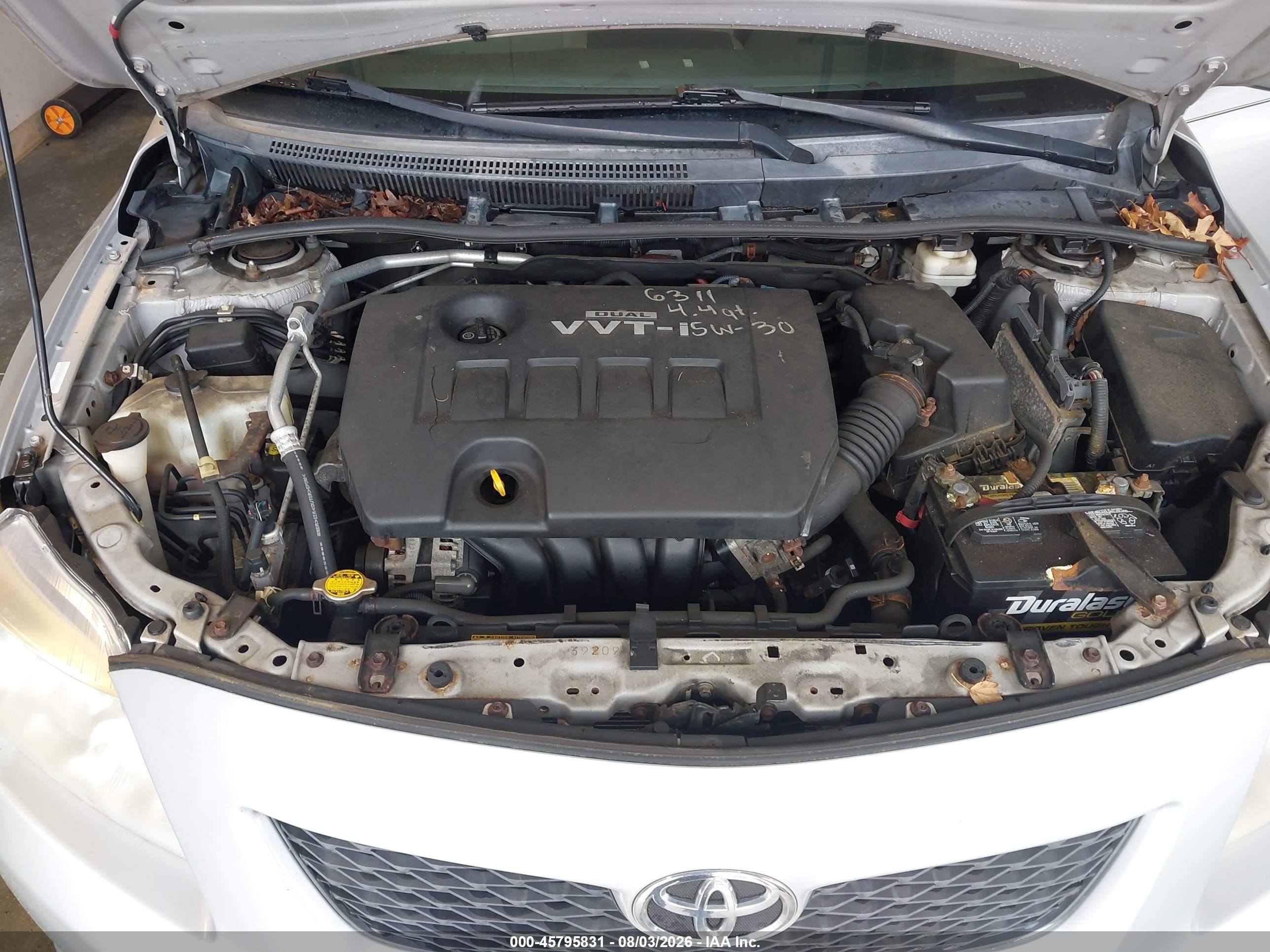 2010 Toyota Corolla Le Silver vin: 1NXBU4EE2AZ199843