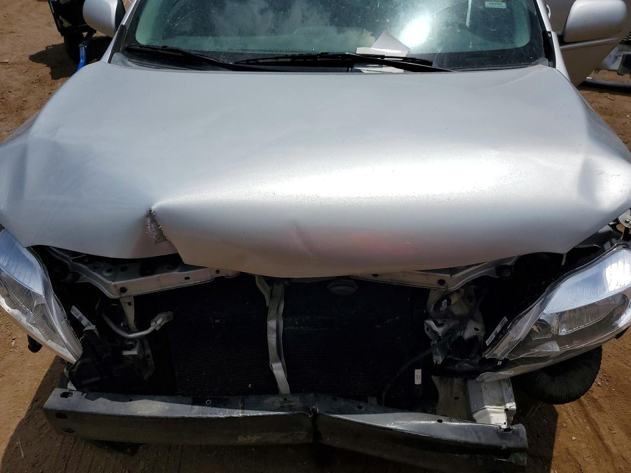 2010 Toyota Corolla Le Silver vin: 1NXBU4EE2AZ204720