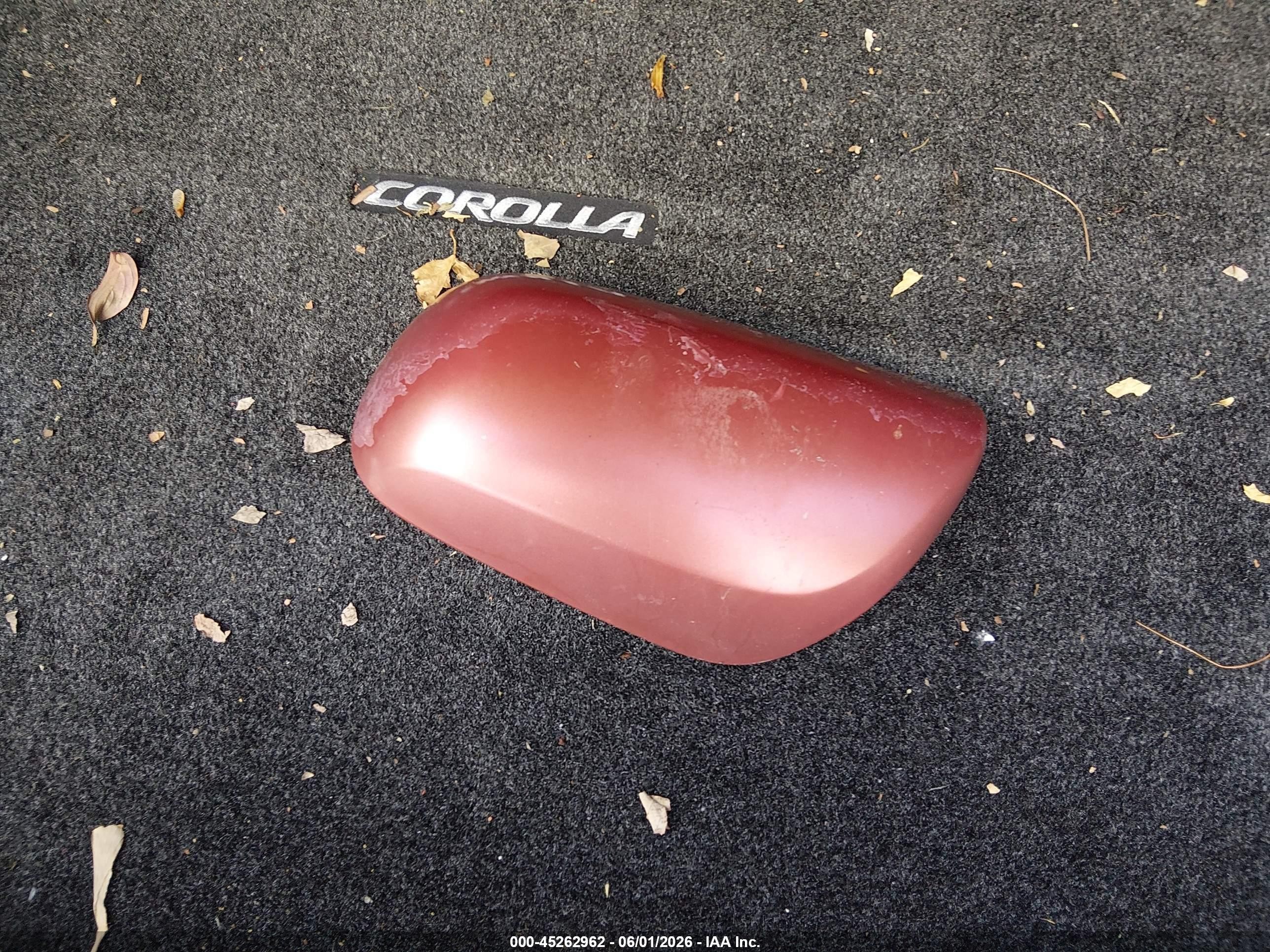 2010 Toyota Corolla Le Red vin: 1NXBU4EE2AZ207441