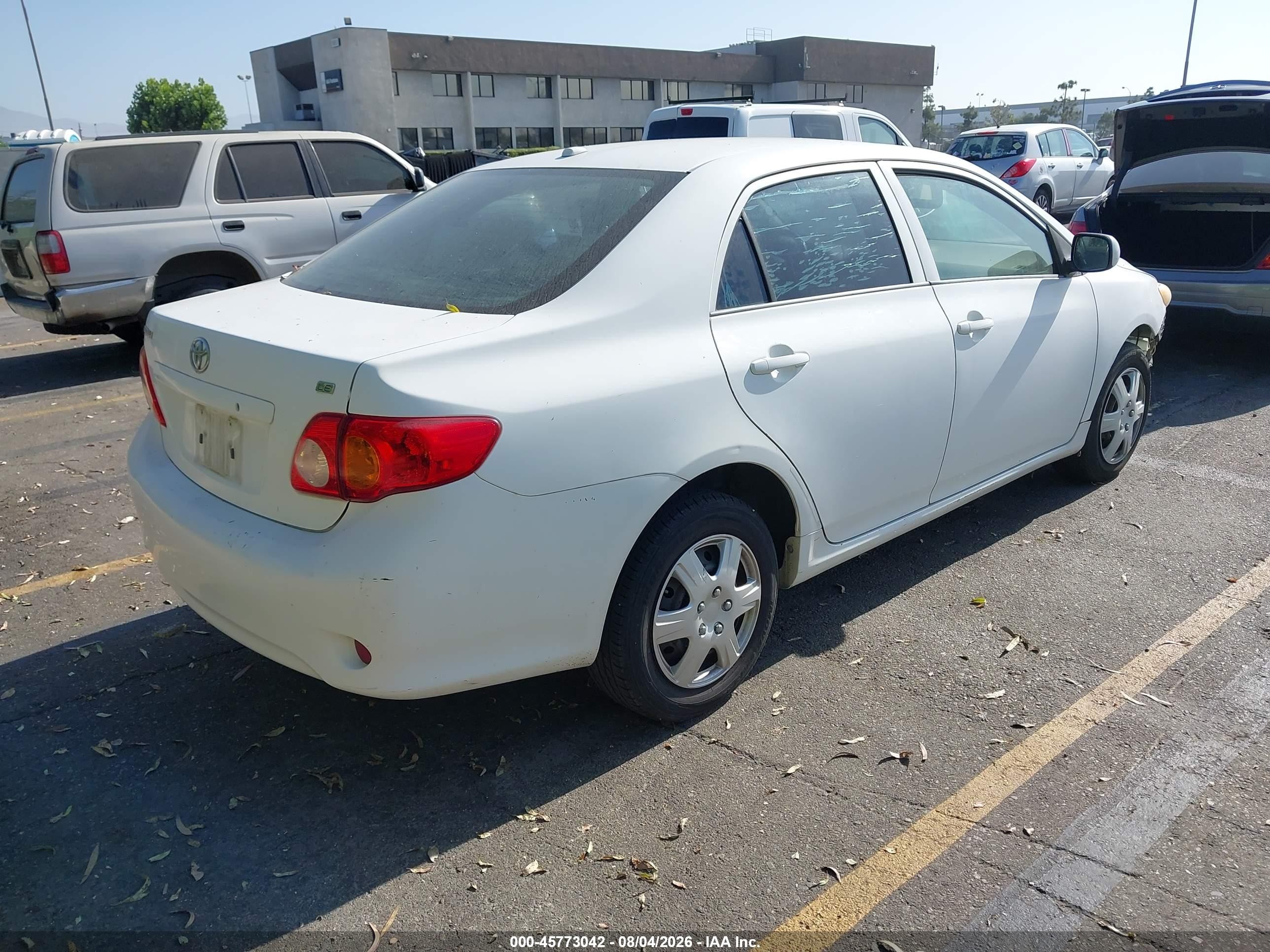 2010 Toyota Corolla Le White vin: 1NXBU4EE2AZ208220