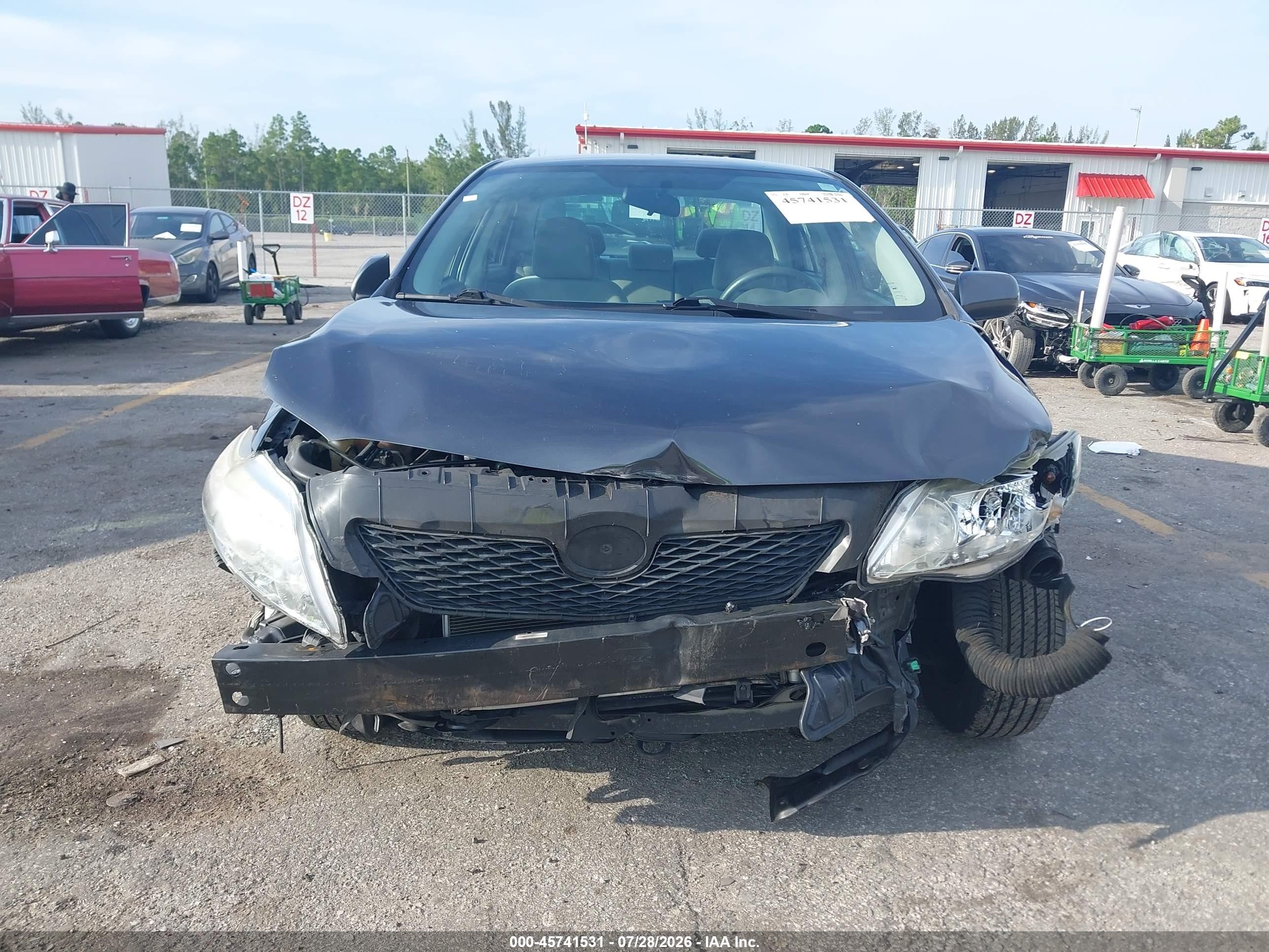 2010 Toyota Corolla Le Gray vin: 1NXBU4EE2AZ213871