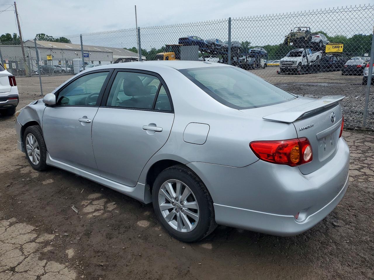 2010 Toyota Corolla S Silver vin: 1NXBU4EE2AZ229424