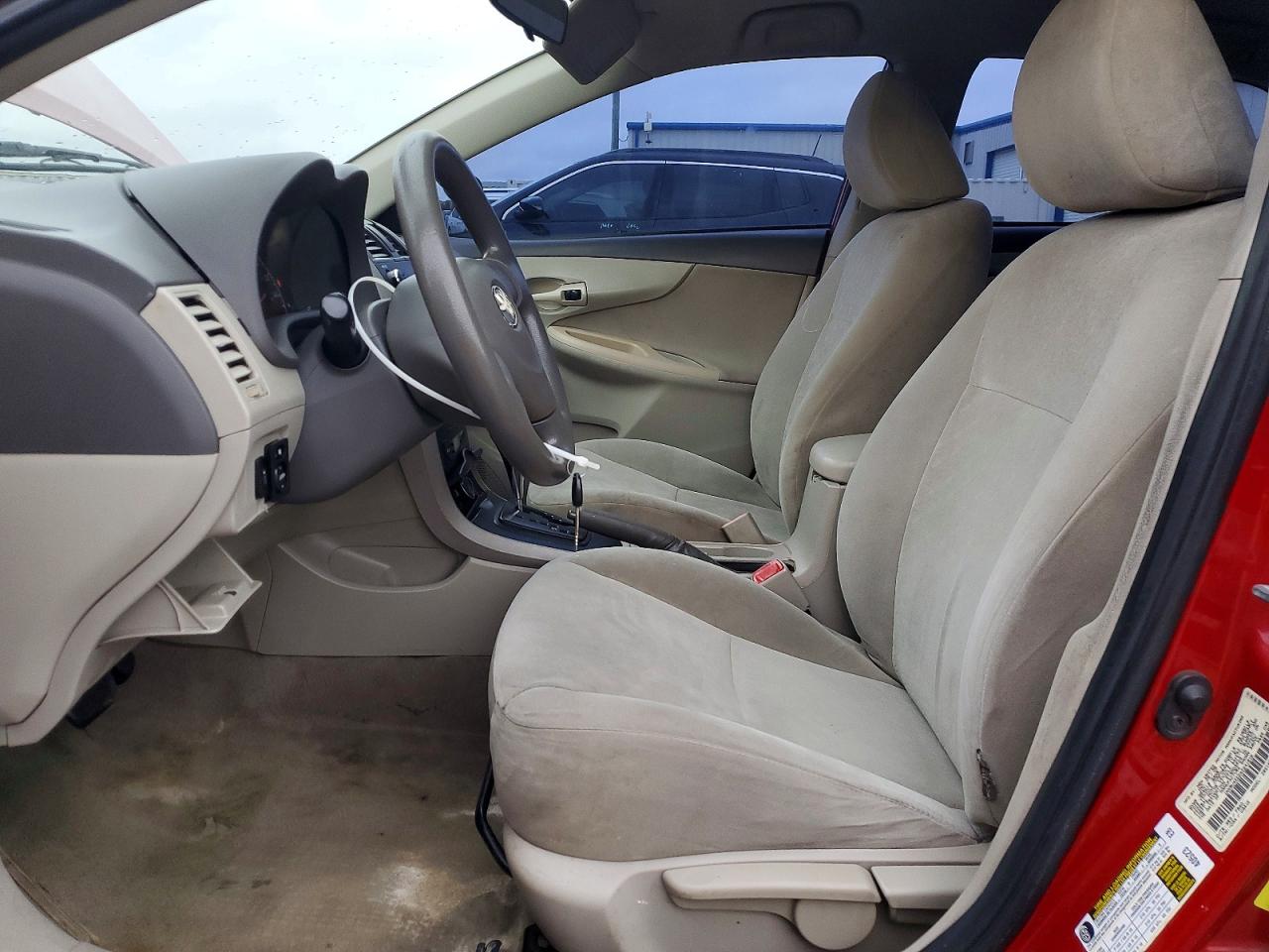 2010 Toyota Corolla Base Red vin: 1NXBU4EE2AZ241816