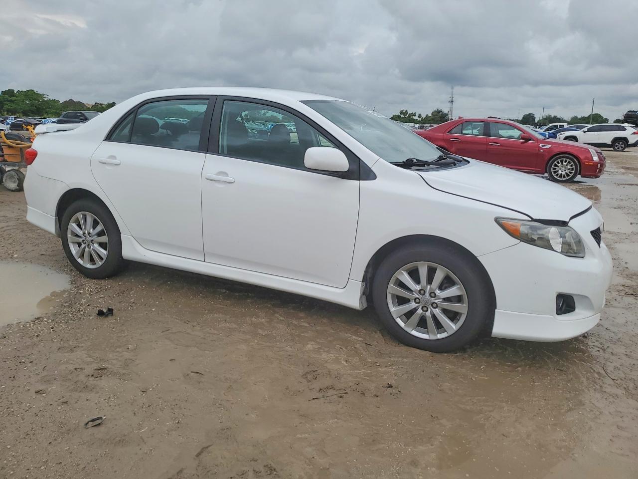 2010 Toyota Corolla S White vin: 1NXBU4EE2AZ250712